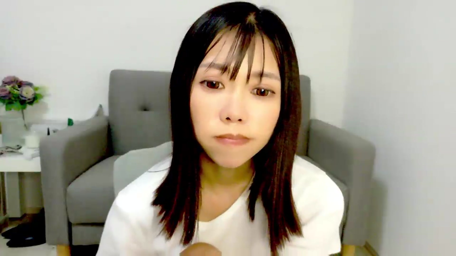 Gallery image thumbnail from Mami_xoxo's myfreecams stream on, 08/14/2026, 15:49 image 17 of 20