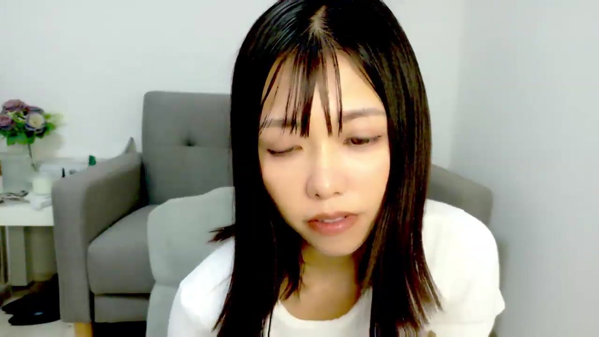 Gallery image thumbnail from Mami_xoxo's myfreecams stream on, 08/14/2026, 15:49 image 11 of 20