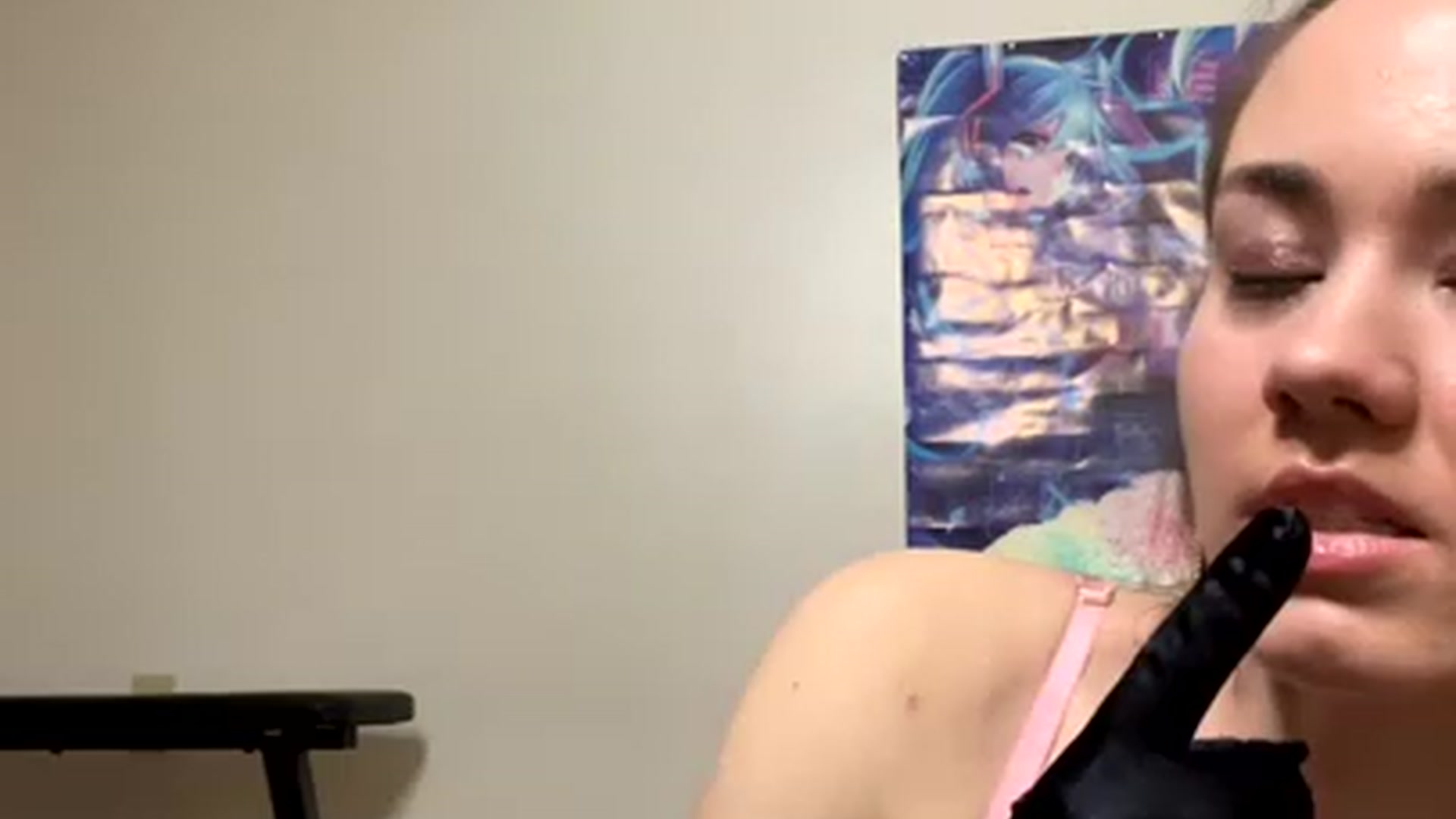 Gallery image thumbnail from Mandeigh's myfreecams stream on, 05/29/2023, 05:10 image 1 of 20