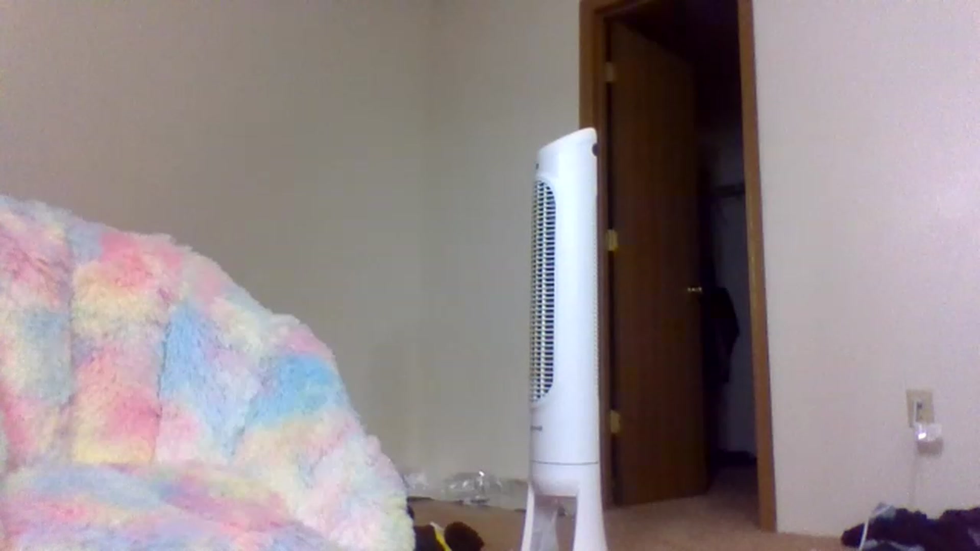 Gallery image thumbnail from Mandeigh's myfreecams stream on, 06/25/2023, 08:09 image 18 of 20
