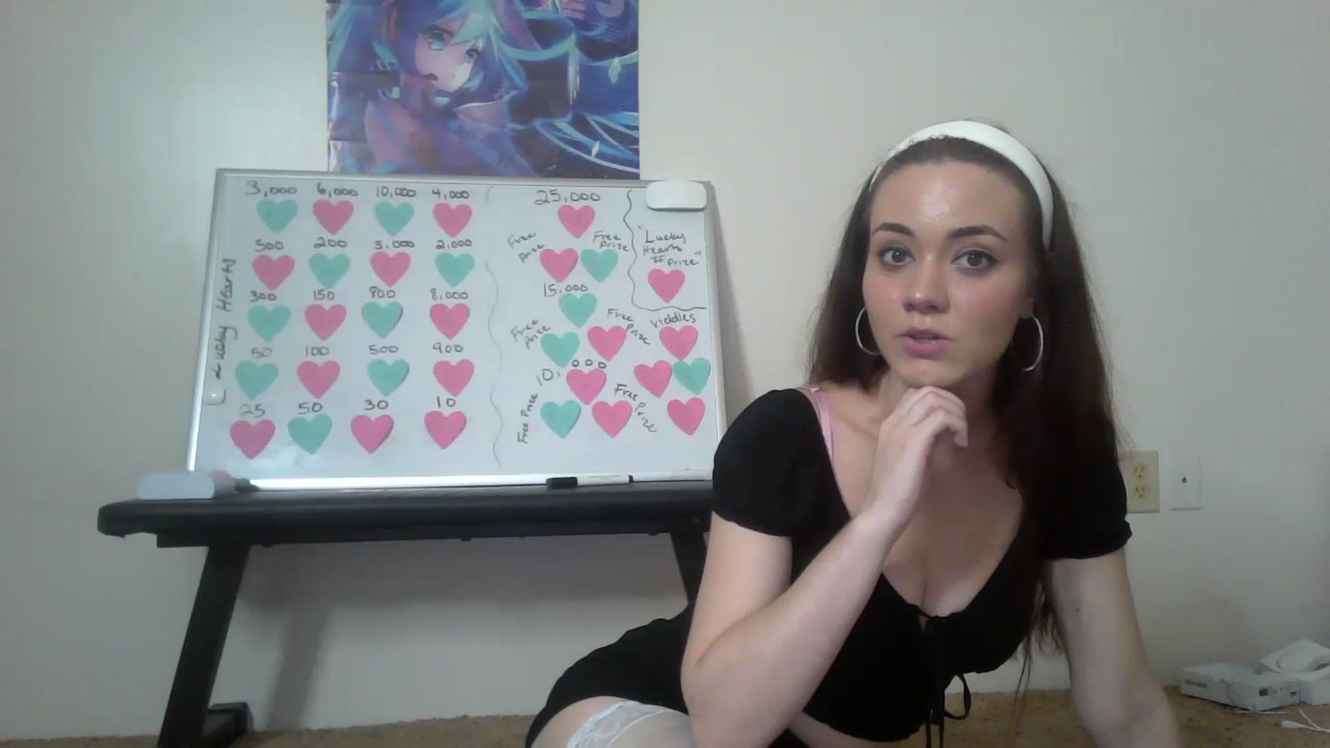Gallery image thumbnail from Mandeigh's myfreecams stream on, 07/17/2023, 05:38 image 4 of 20