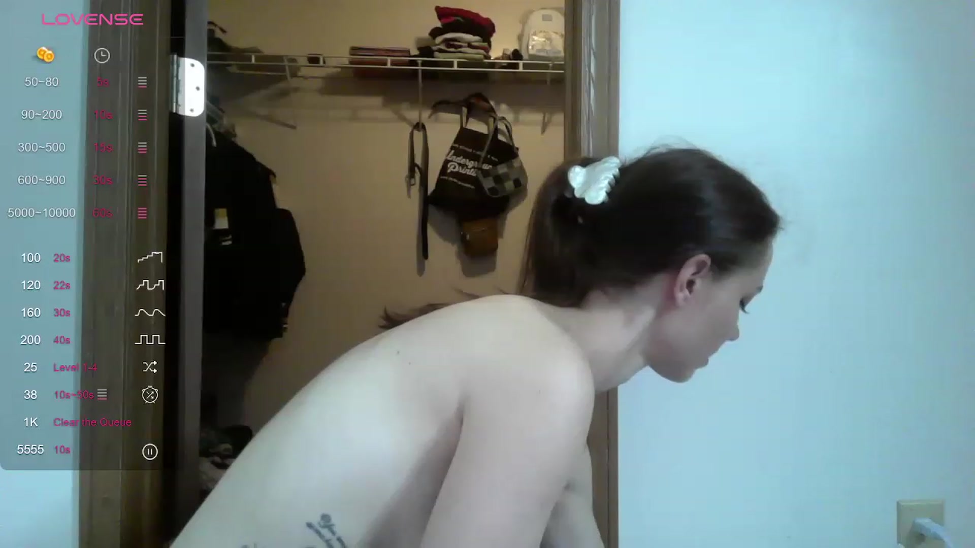 Gallery image thumbnail from Mandeigh's myfreecams stream on, 08/21/2023, 07:39 image 20 of 20