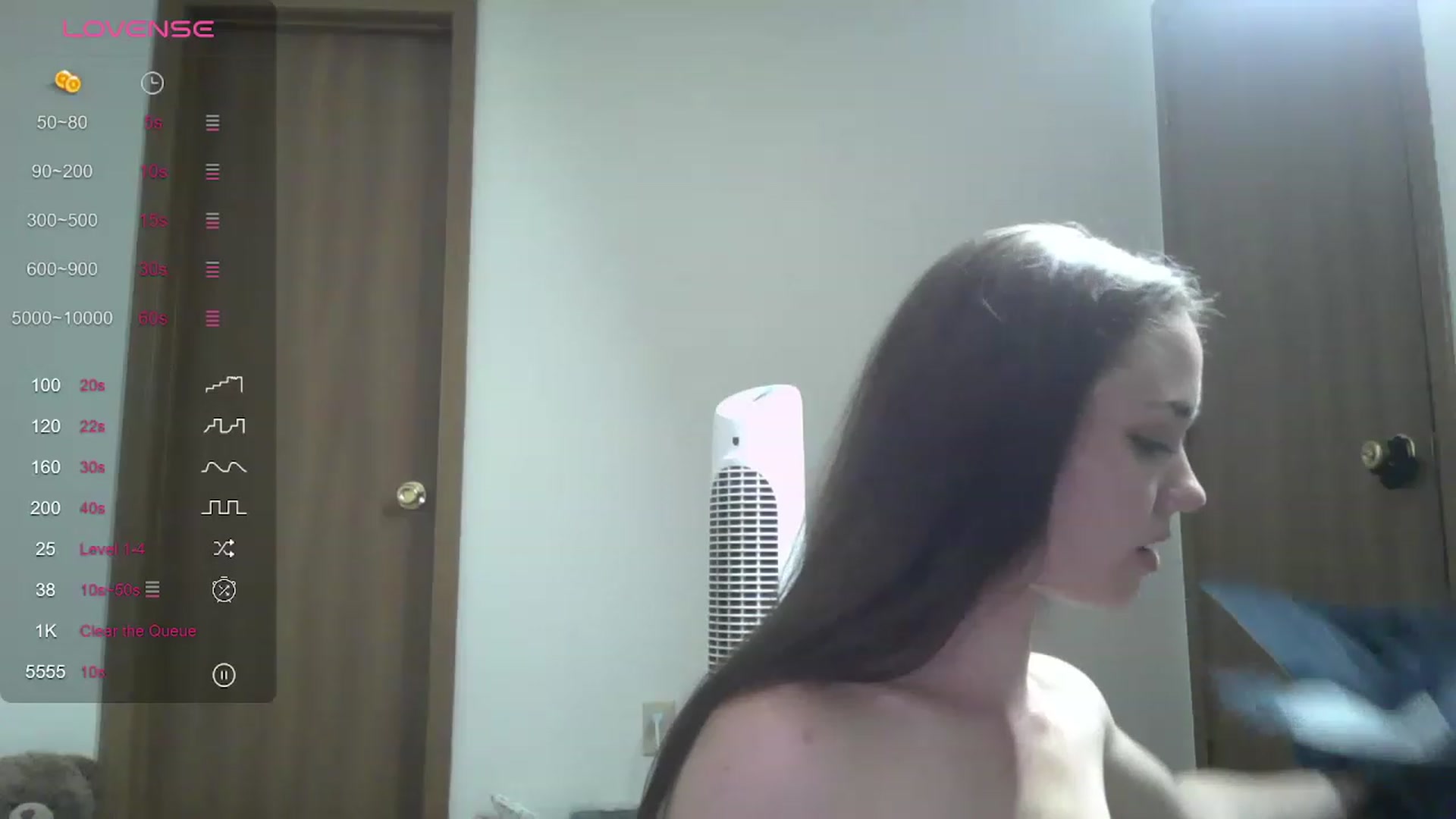 Gallery image thumbnail from Mandeigh's myfreecams stream on, 08/21/2023, 07:39 image 15 of 20