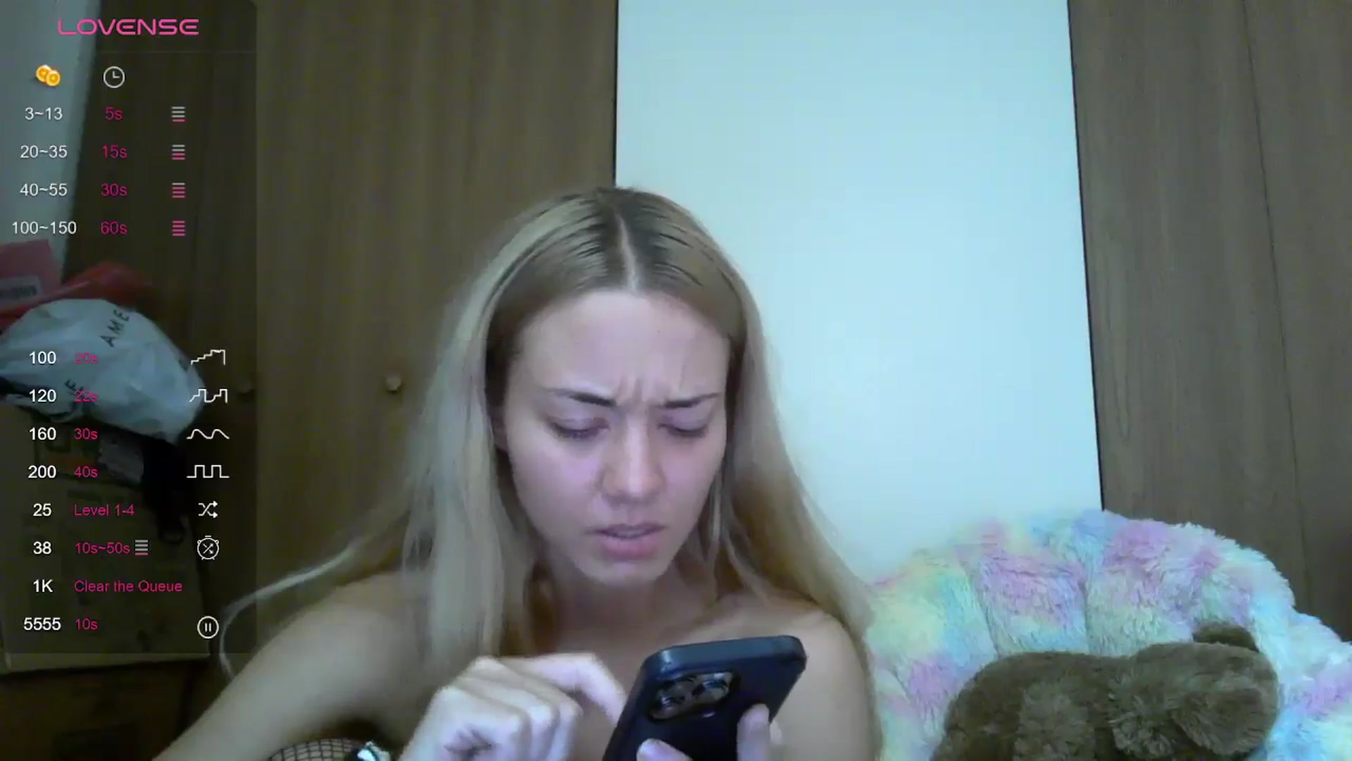 Gallery image thumbnail from Mandeigh's myfreecams stream on, 11/18/2023, 10:42 image 12 of 20