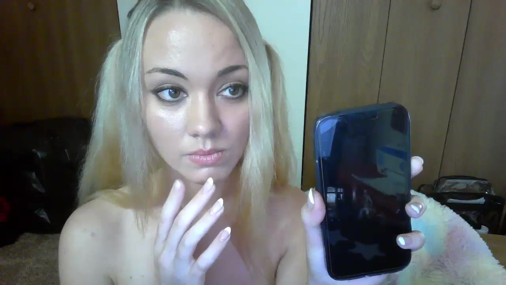 Gallery image thumbnail from Mandeigh's myfreecams stream on, 01/14/2024, 05:02 image 15 of 20
