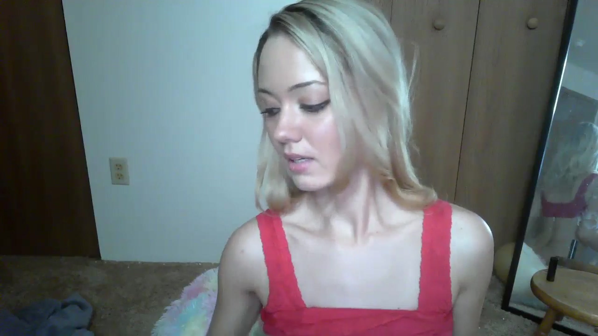 Gallery image thumbnail from Mandeigh's myfreecams stream on, 01/24/2024, 23:32 image 18 of 20