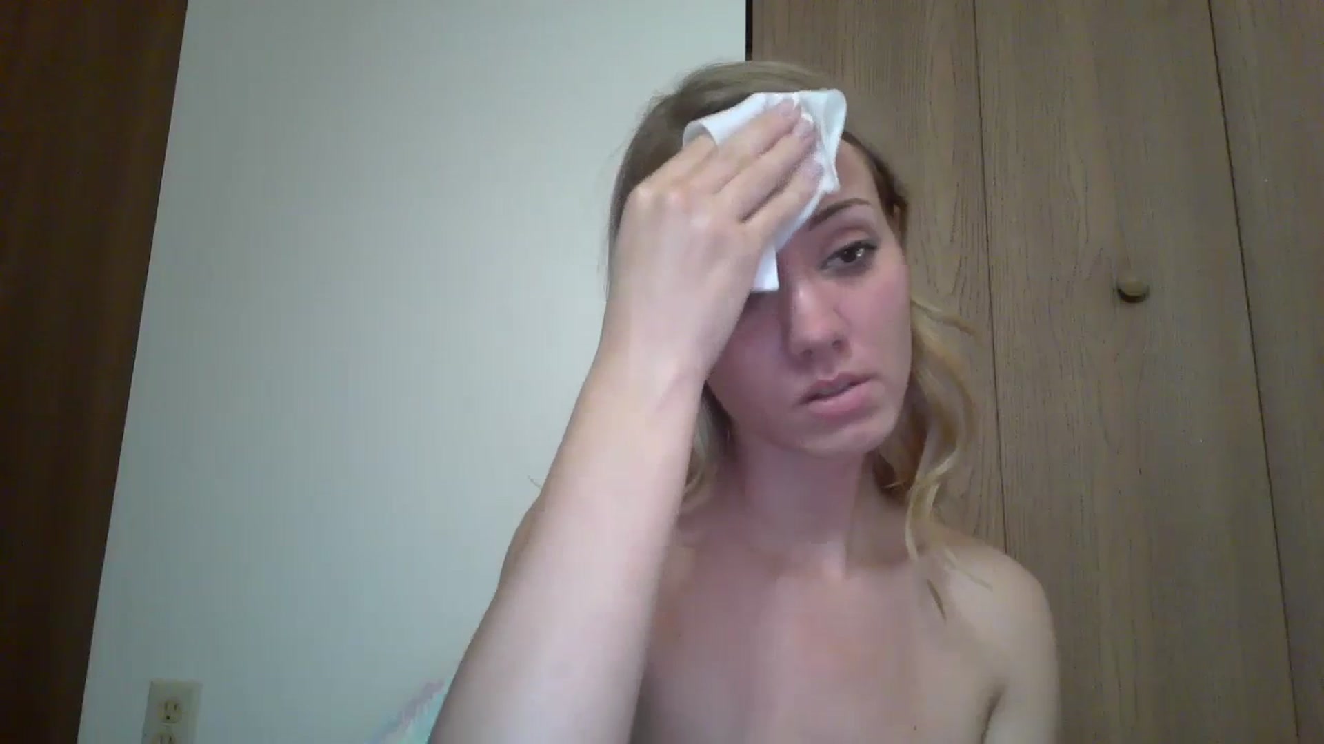 Gallery image thumbnail from Mandeigh's myfreecams stream on, 01/31/2024, 10:01 image 8 of 20
