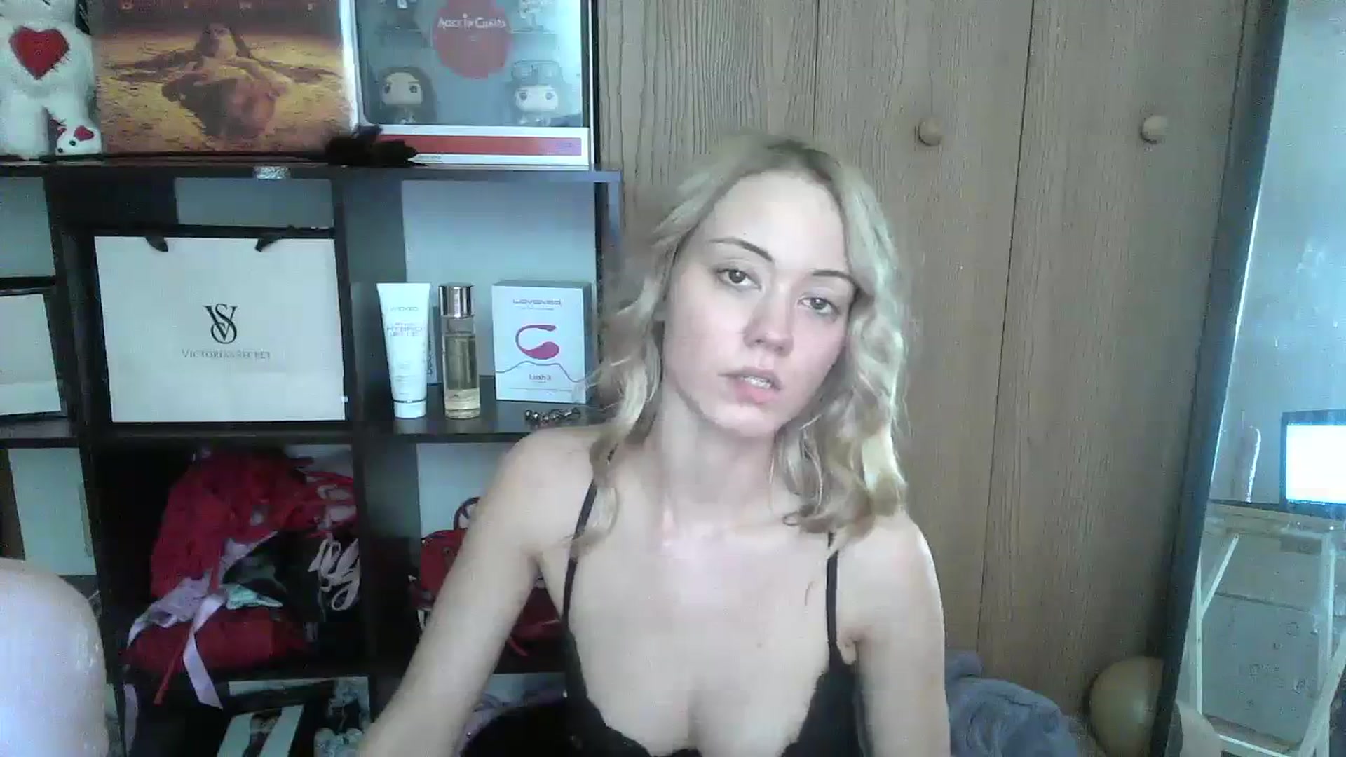 Gallery image thumbnail from Mandeigh's myfreecams stream on, 02/02/2024, 04:18 image 20 of 20