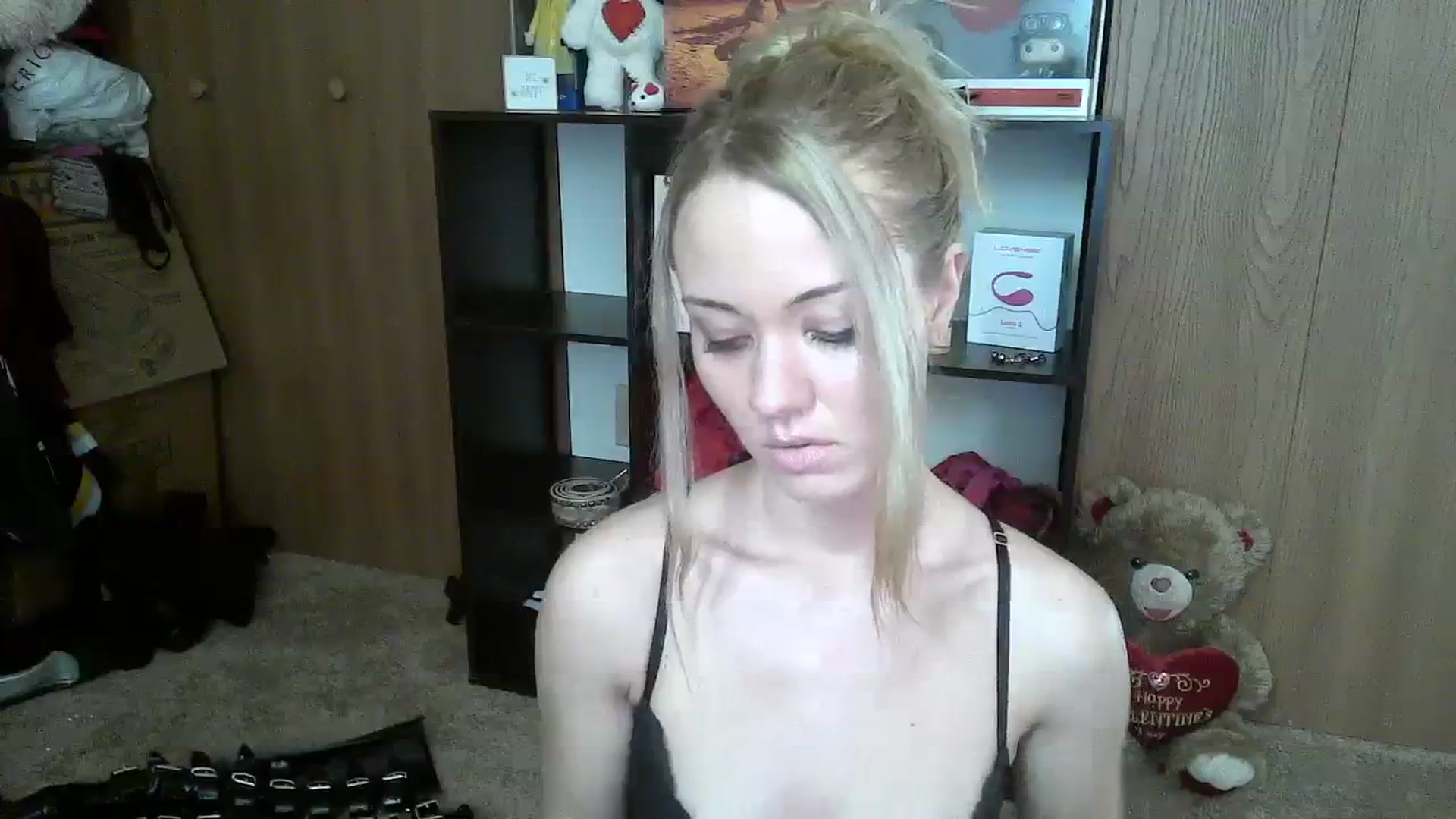 Gallery image thumbnail from Mandeigh's myfreecams stream on, 02/07/2024, 06:43 image 14 of 20