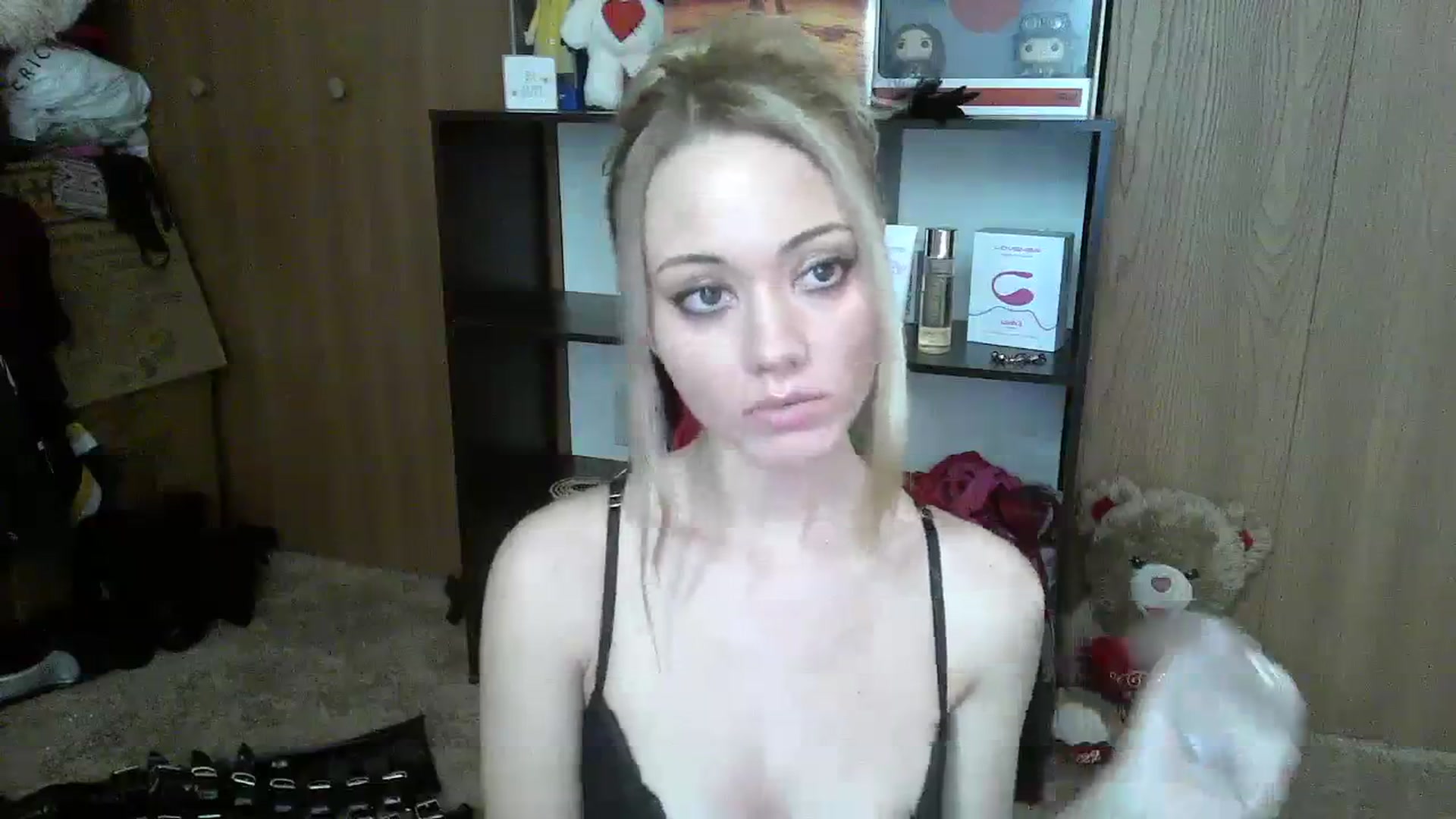 Gallery image thumbnail from Mandeigh's myfreecams stream on, 02/07/2024, 06:43 image 12 of 20