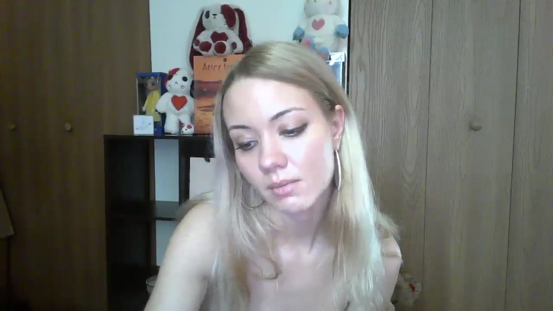 Gallery image thumbnail from Mandeigh's myfreecams stream on, 02/09/2024, 06:19 image 3 of 20
