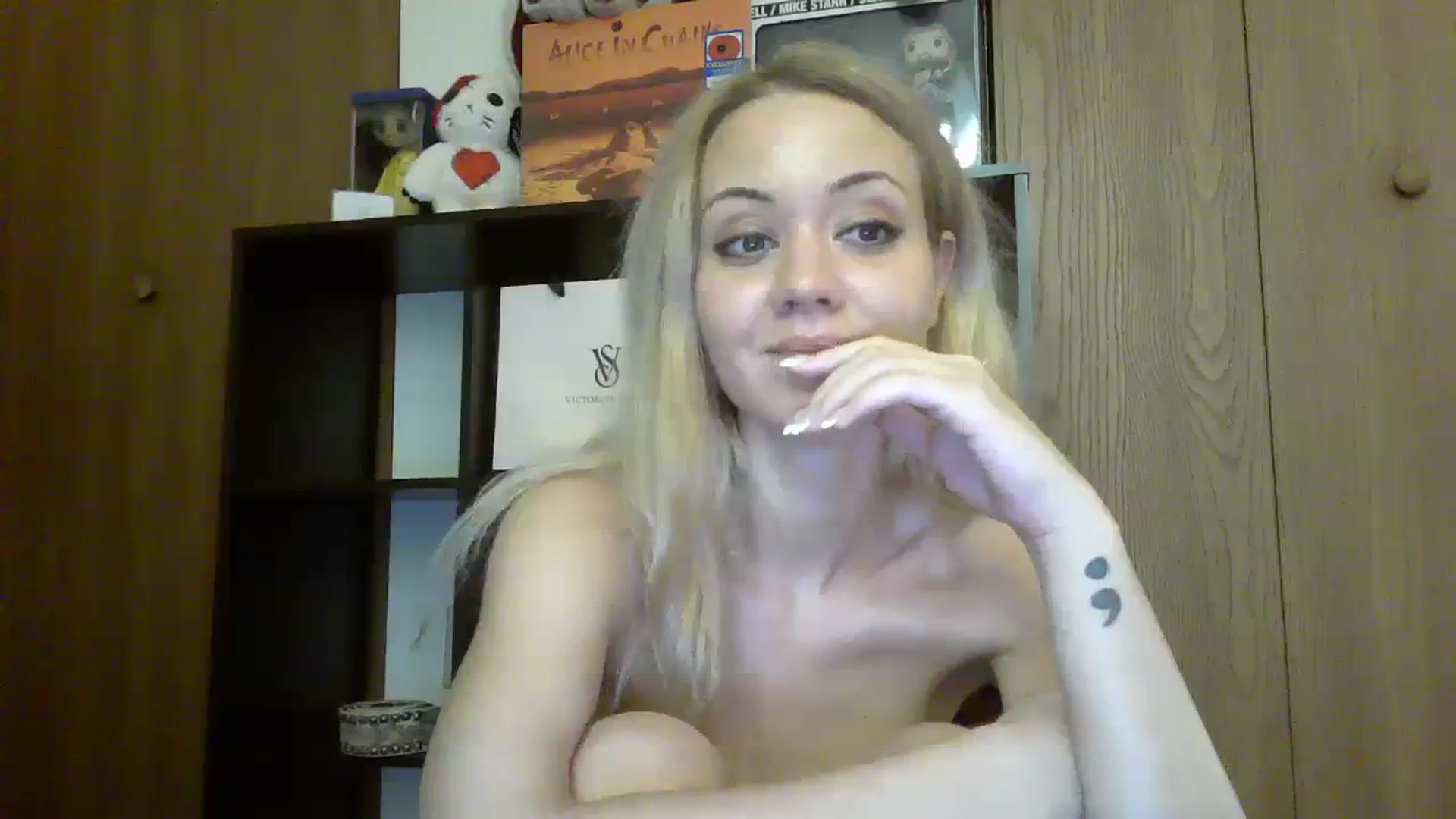 Gallery image thumbnail from Mandeigh's myfreecams stream on, 02/11/2024, 08:32 image 7 of 20