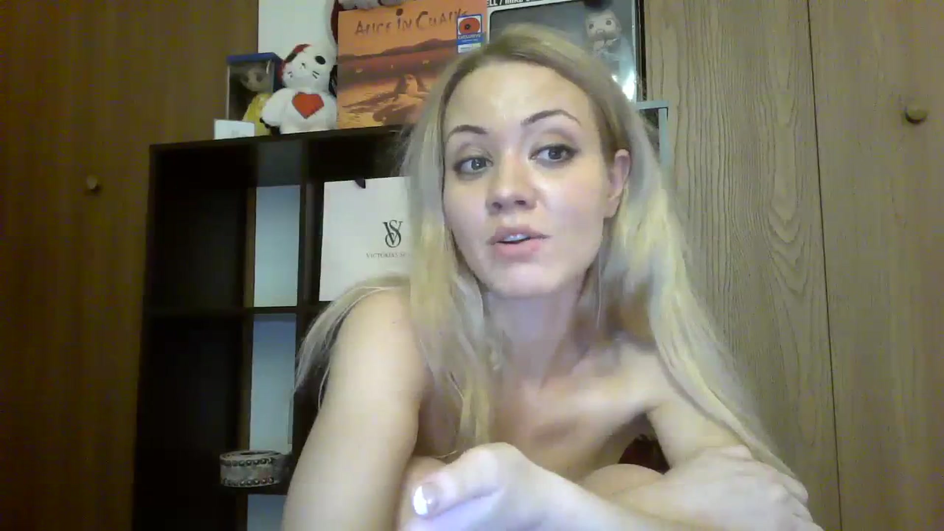Gallery image thumbnail from Mandeigh's myfreecams stream on, 02/11/2024, 08:32 image 9 of 20