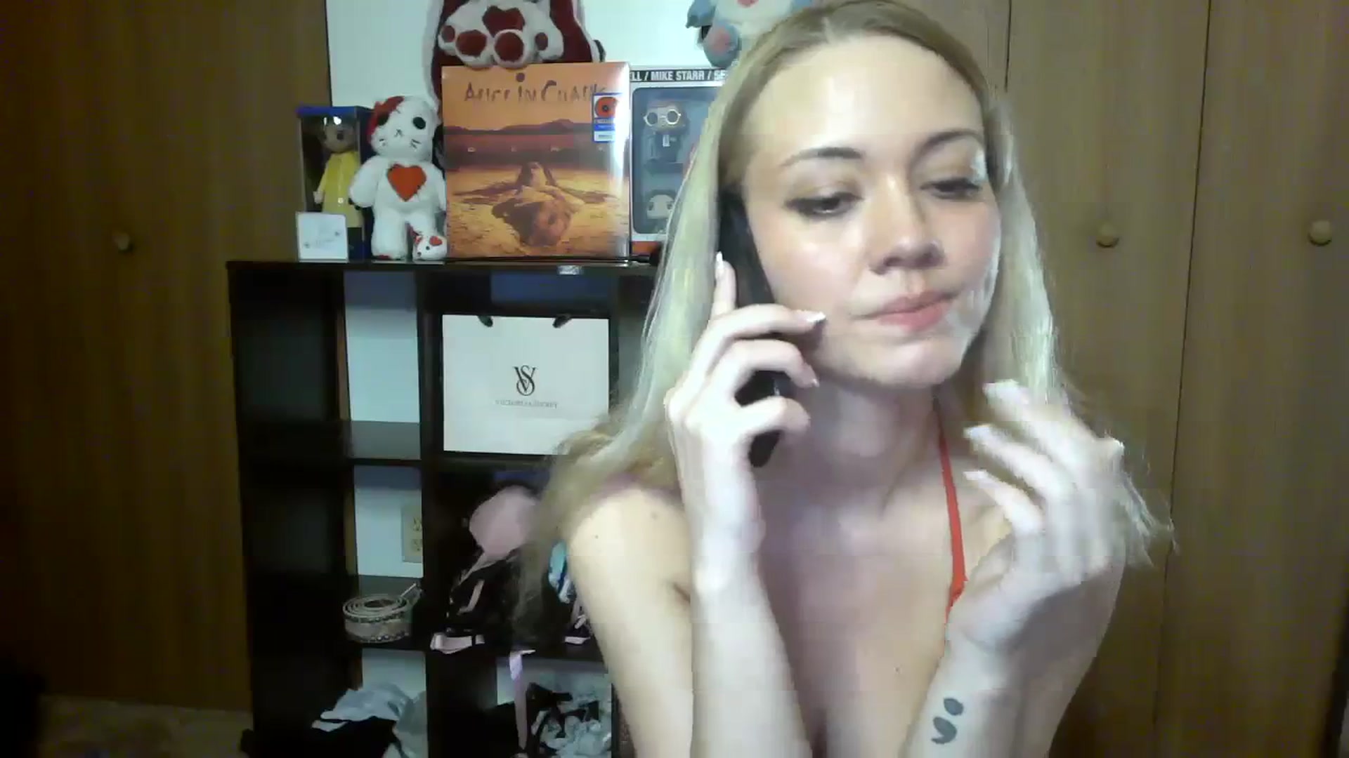 Gallery image thumbnail from Mandeigh's myfreecams stream on, 02/13/2024, 07:31 image 5 of 20