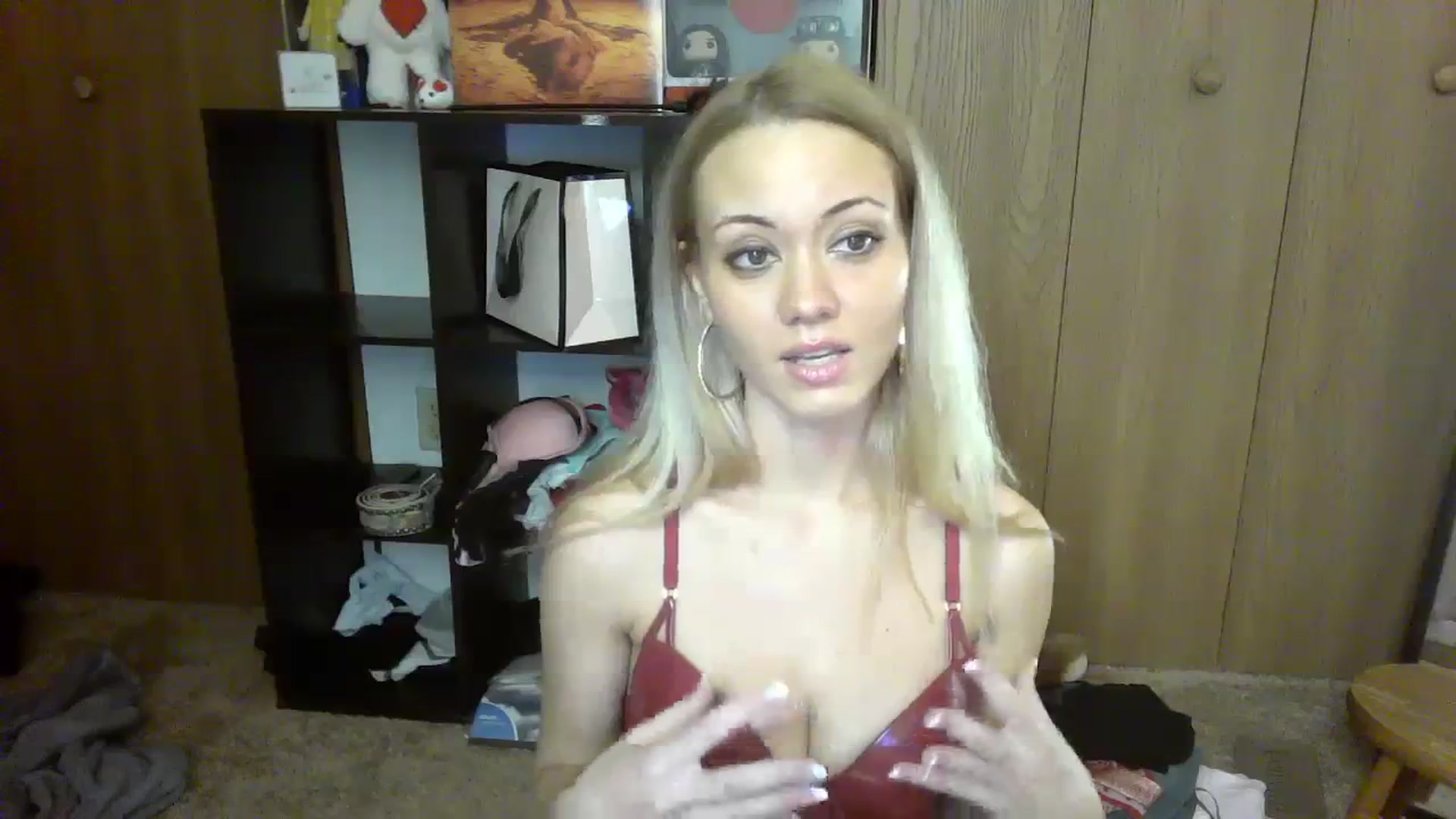 Gallery image thumbnail from Mandeigh's myfreecams stream on, 02/14/2024, 01:51 image 5 of 20