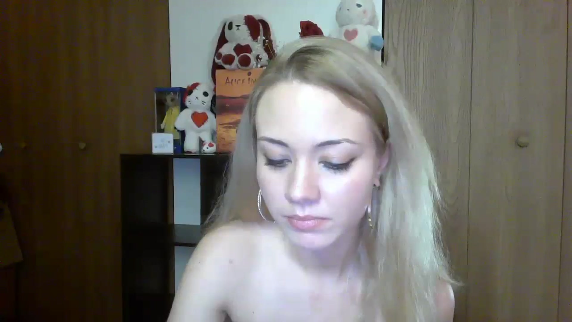 Gallery image thumbnail from Mandeigh's myfreecams stream on, 02/20/2024, 07:09 image 8 of 20