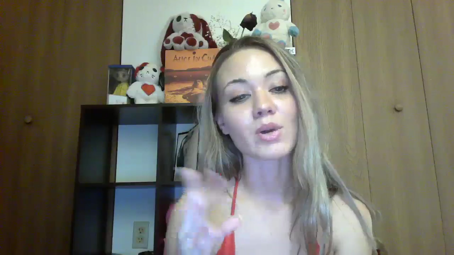Gallery image thumbnail from Mandeigh's myfreecams stream on, 02/26/2024, 06:02 image 17 of 20
