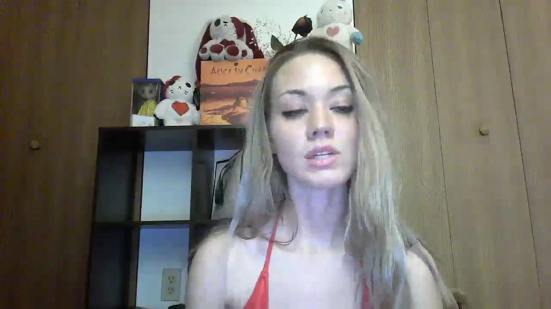 Gallery image thumbnail from Mandeigh's myfreecams stream on, 02/26/2024, 06:02 image 18 of 20