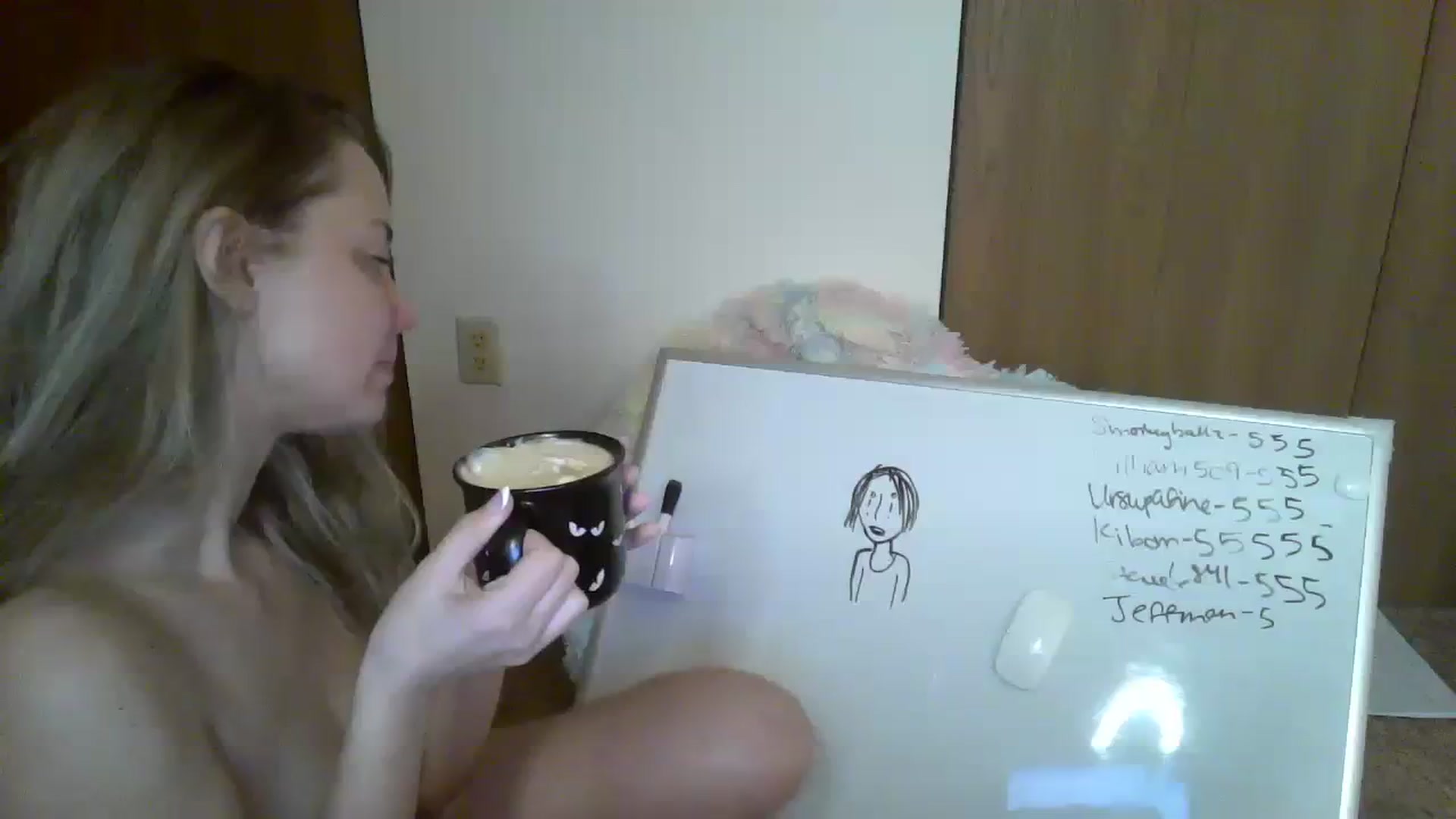 Gallery image thumbnail from Mandeigh's myfreecams stream on, 03/02/2024, 10:19 image 1 of 20