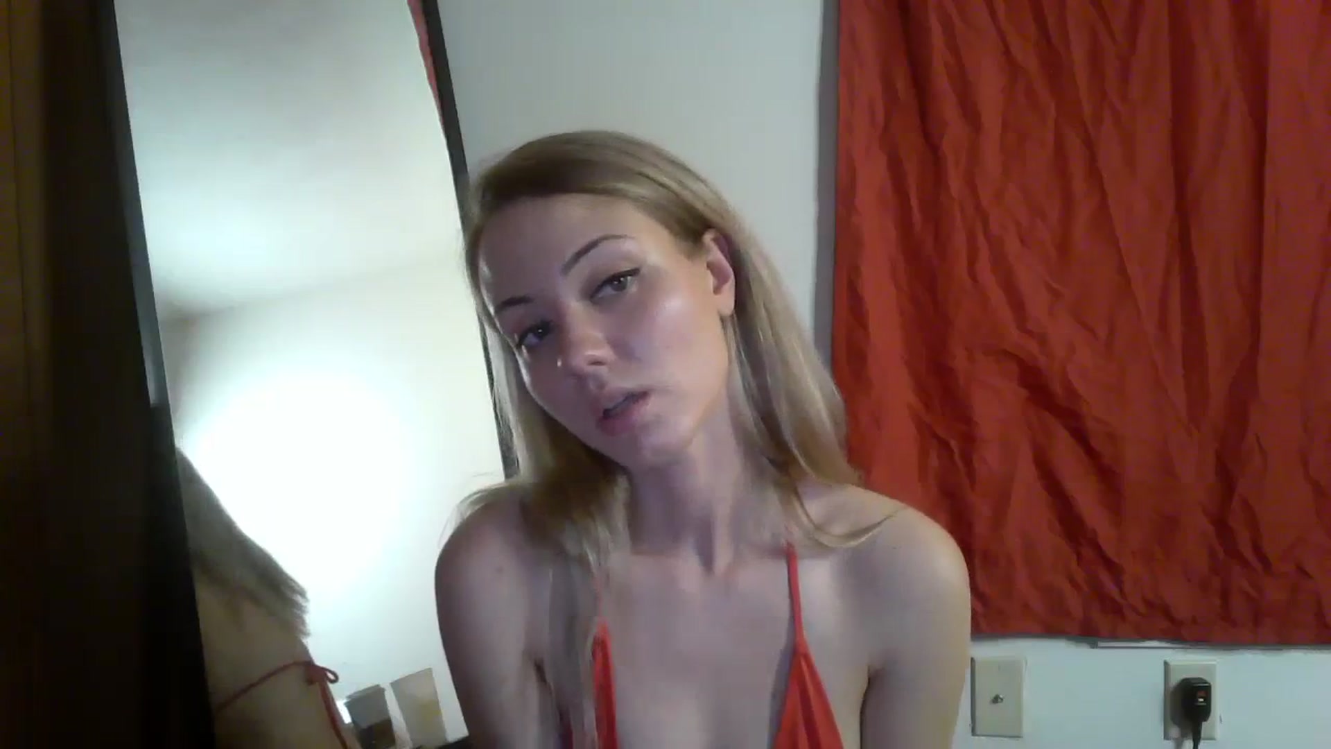 Gallery image thumbnail from Mandeigh's myfreecams stream on, 03/03/2024, 01:29 image 5 of 20
