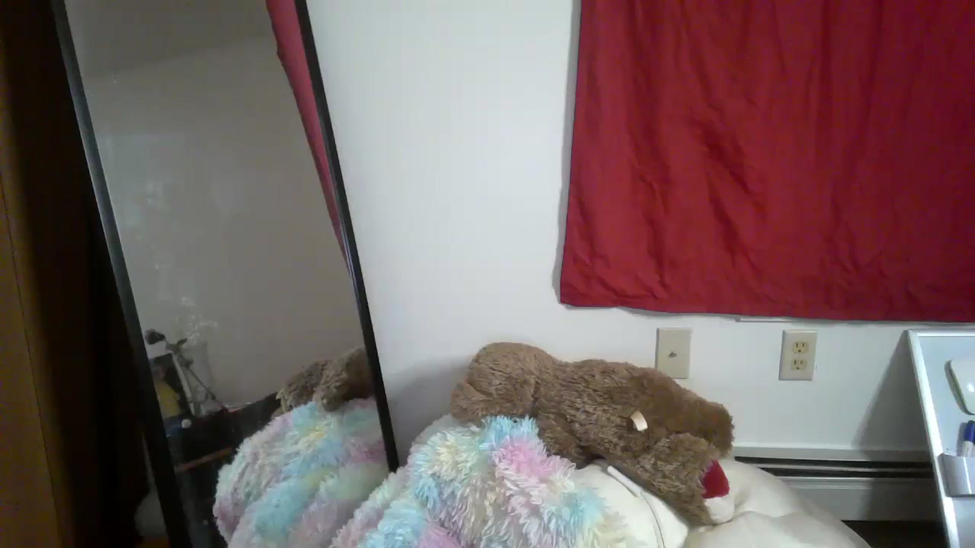 Gallery image thumbnail from Mandeigh's myfreecams stream on, 03/12/2024, 23:43 image 7 of 20