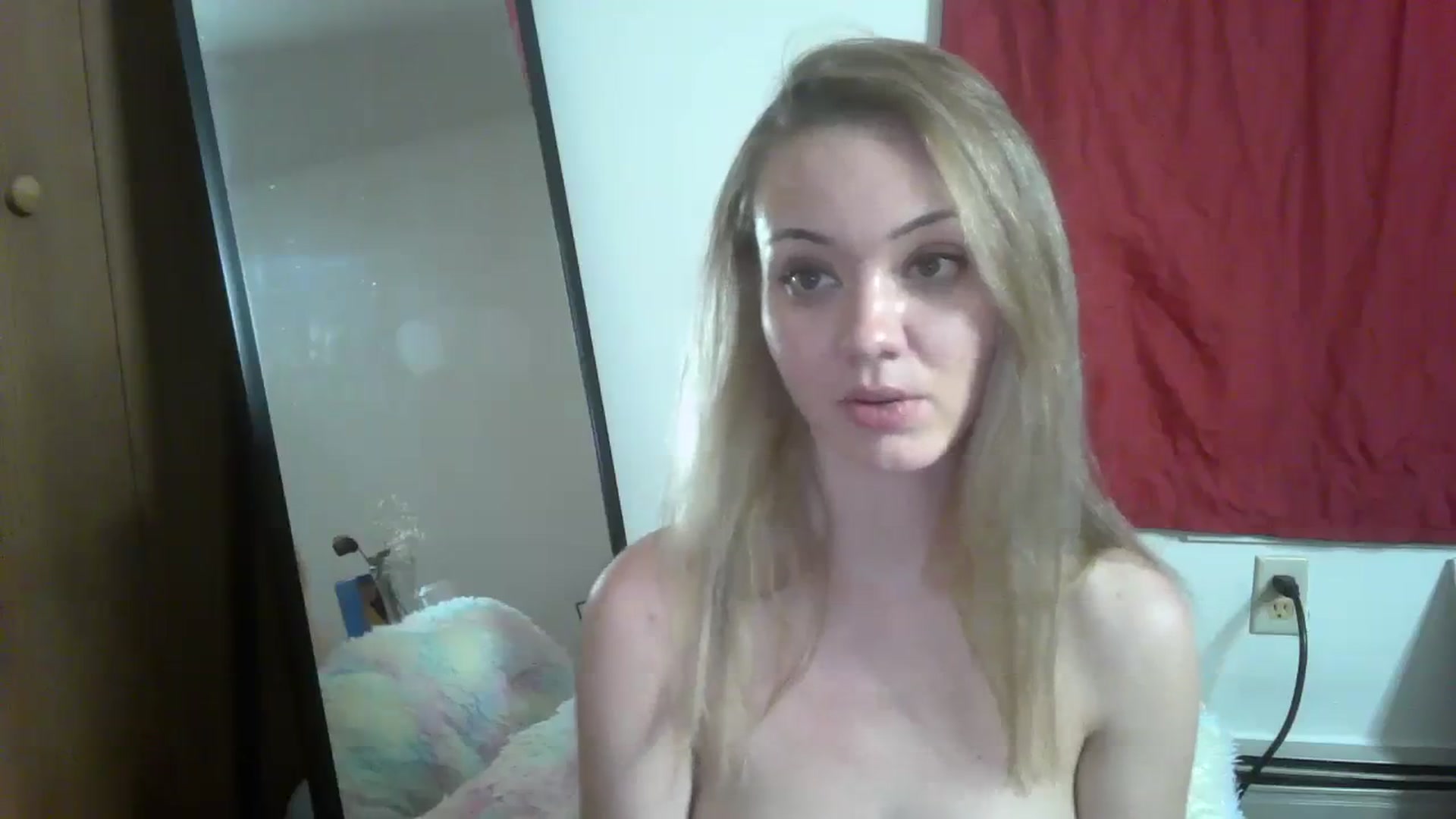 Gallery image thumbnail from Mandeigh's myfreecams stream on, 03/21/2024, 05:28 image 11 of 20
