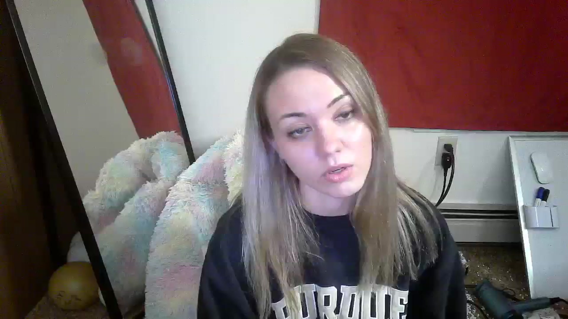 Gallery image thumbnail from Mandeigh's myfreecams stream on, 03/30/2024, 08:08 image 1 of 20