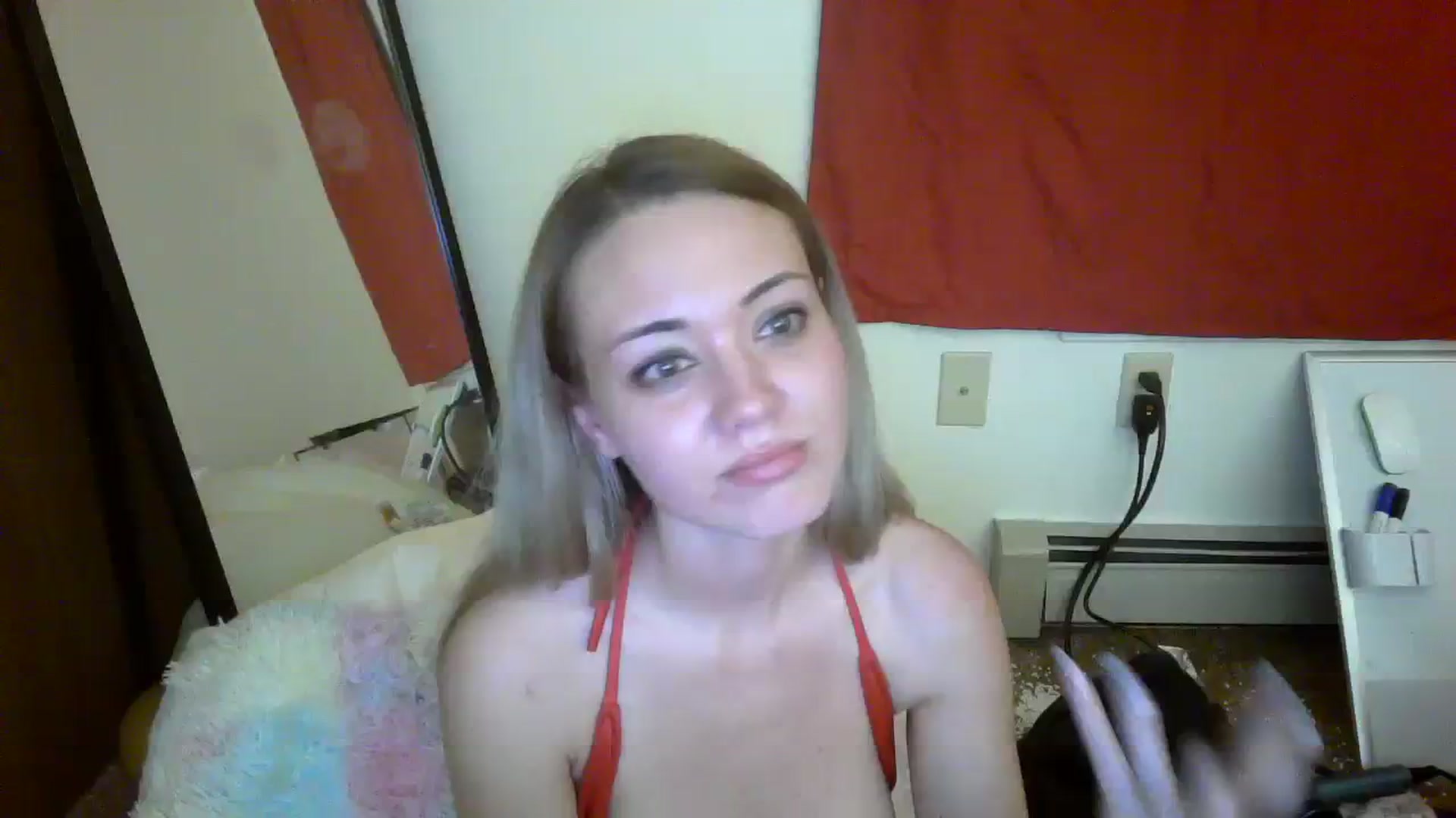 Gallery image thumbnail from Mandeigh's myfreecams stream on, 03/30/2024, 10:05 image 9 of 20