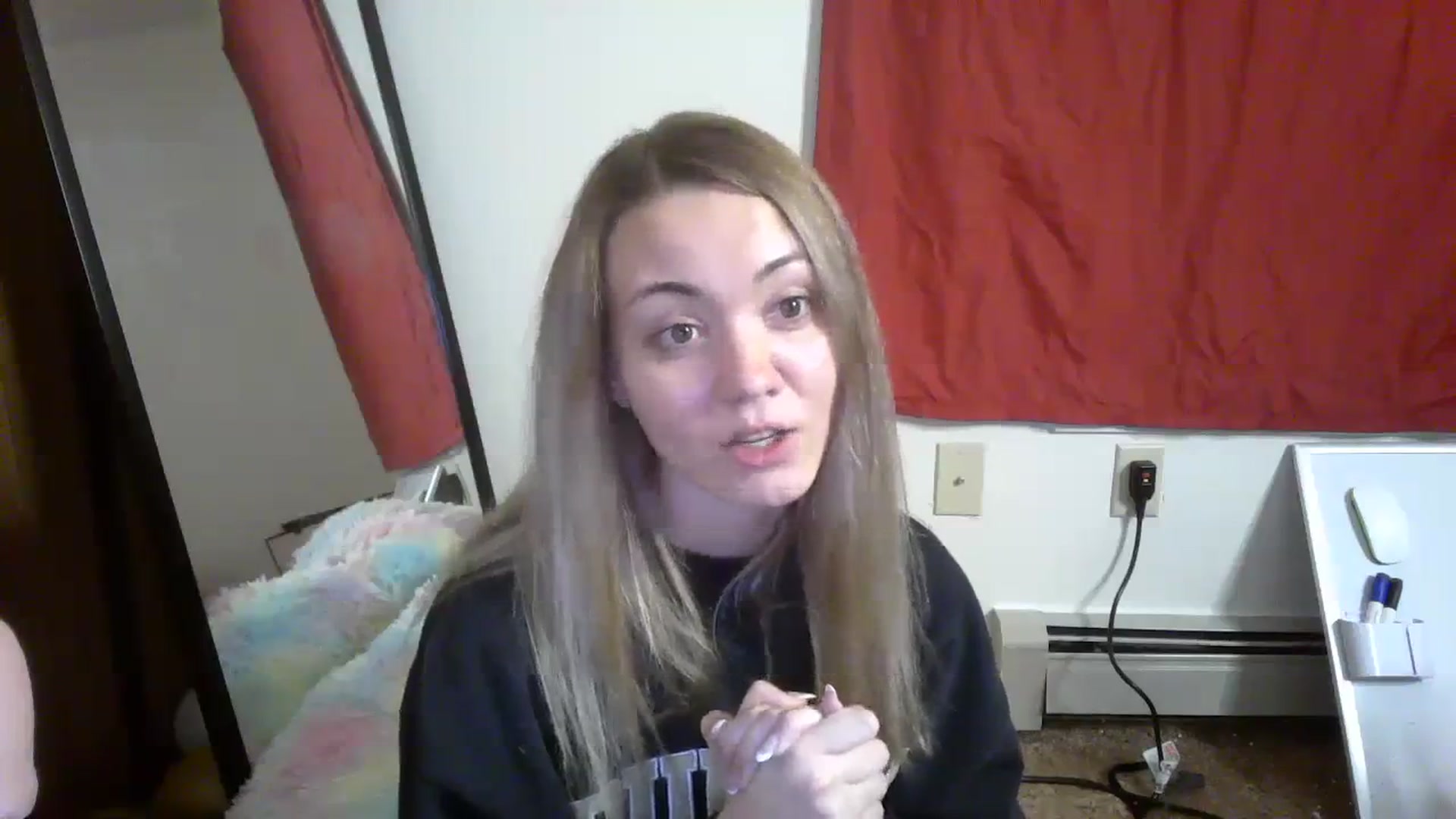 Gallery image thumbnail from Mandeigh's myfreecams stream on, 04/05/2024, 06:51 image 9 of 20