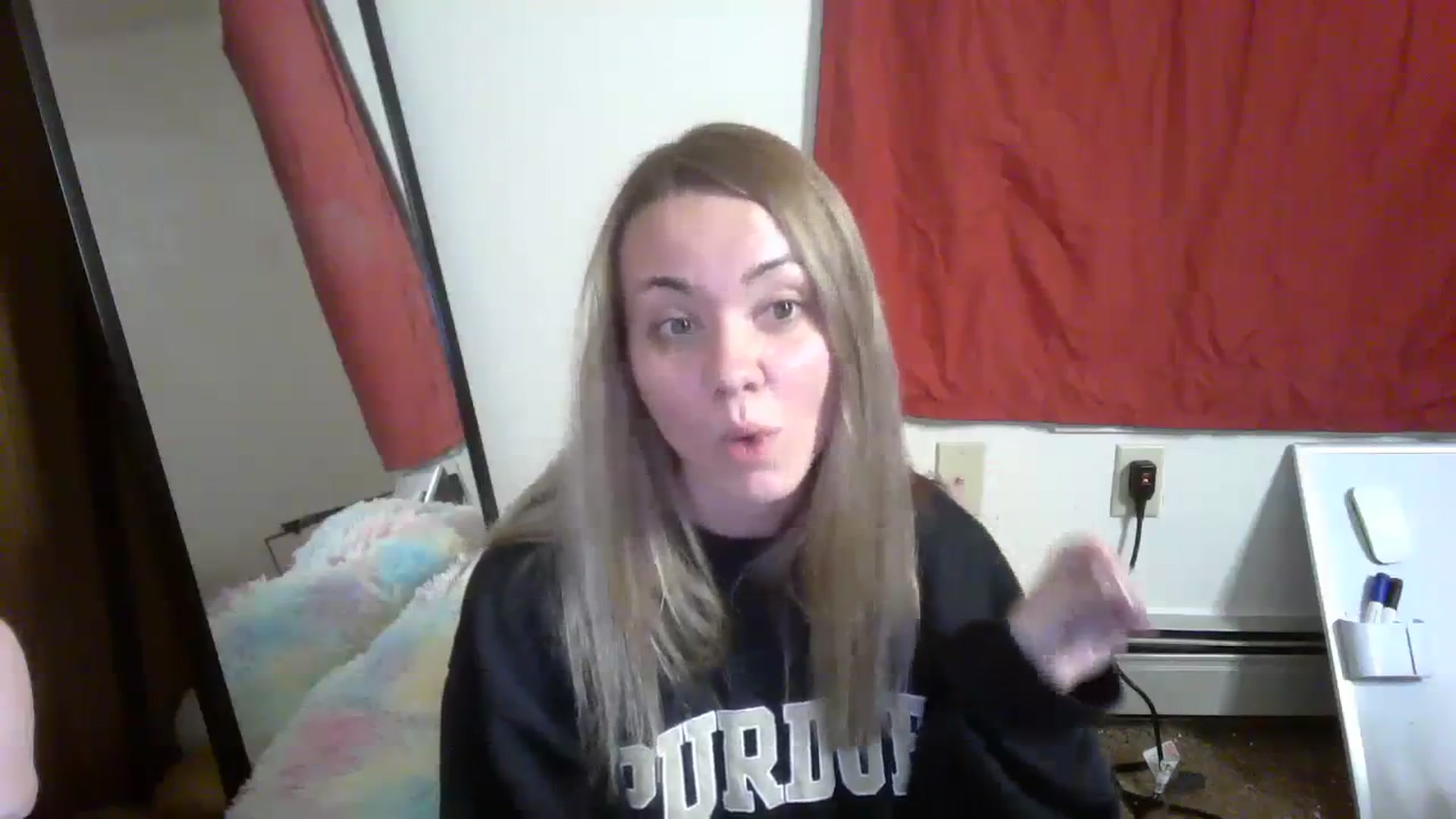Gallery image thumbnail from Mandeigh's myfreecams stream on, 04/05/2024, 06:51 image 7 of 20