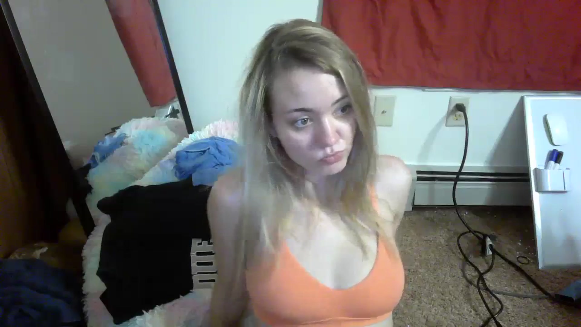 Gallery image thumbnail from Mandeigh's myfreecams stream on, 04/05/2024, 09:33 image 18 of 20