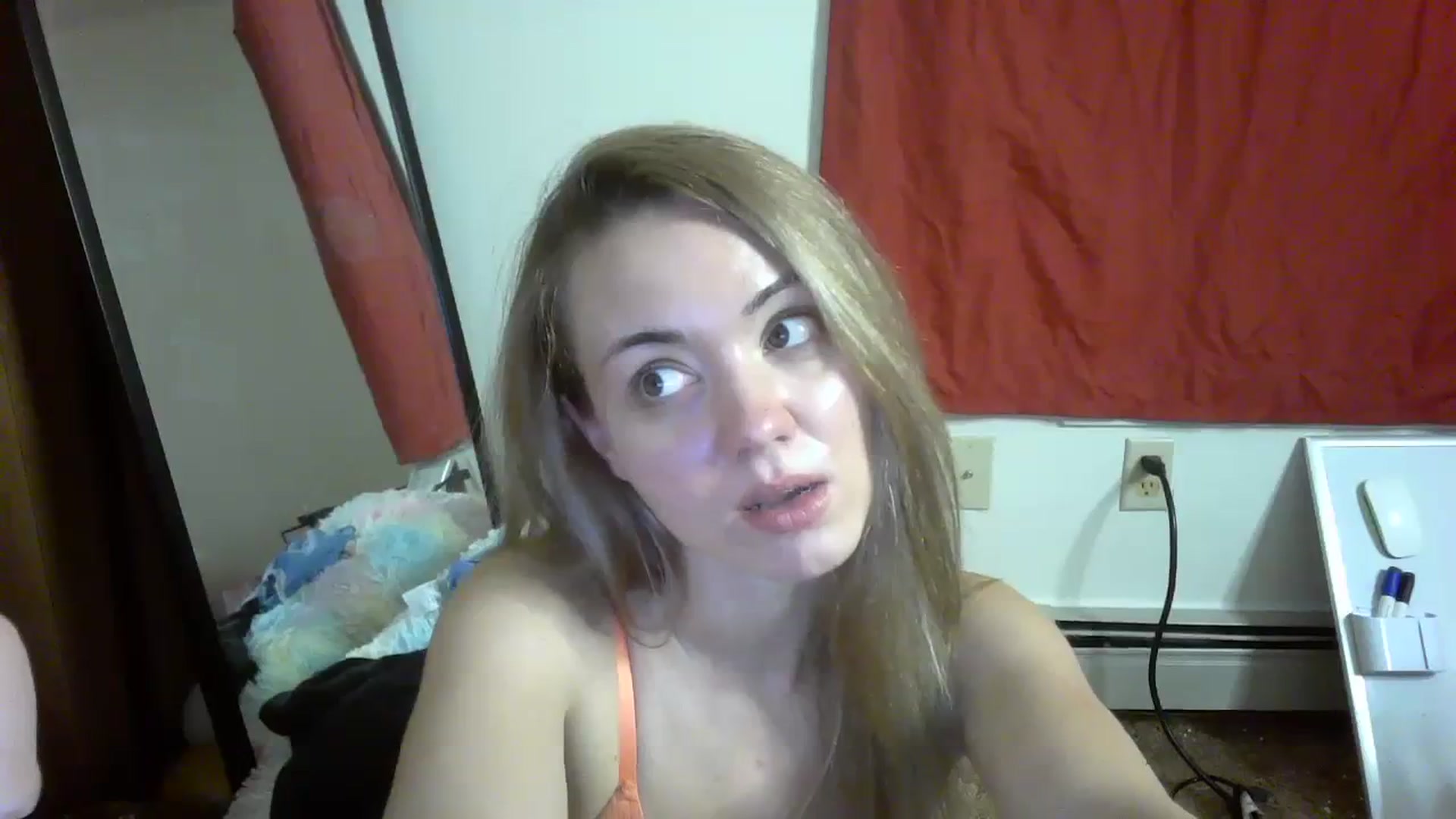 Gallery image thumbnail from Mandeigh's myfreecams stream on, 04/05/2024, 09:33 image 13 of 20