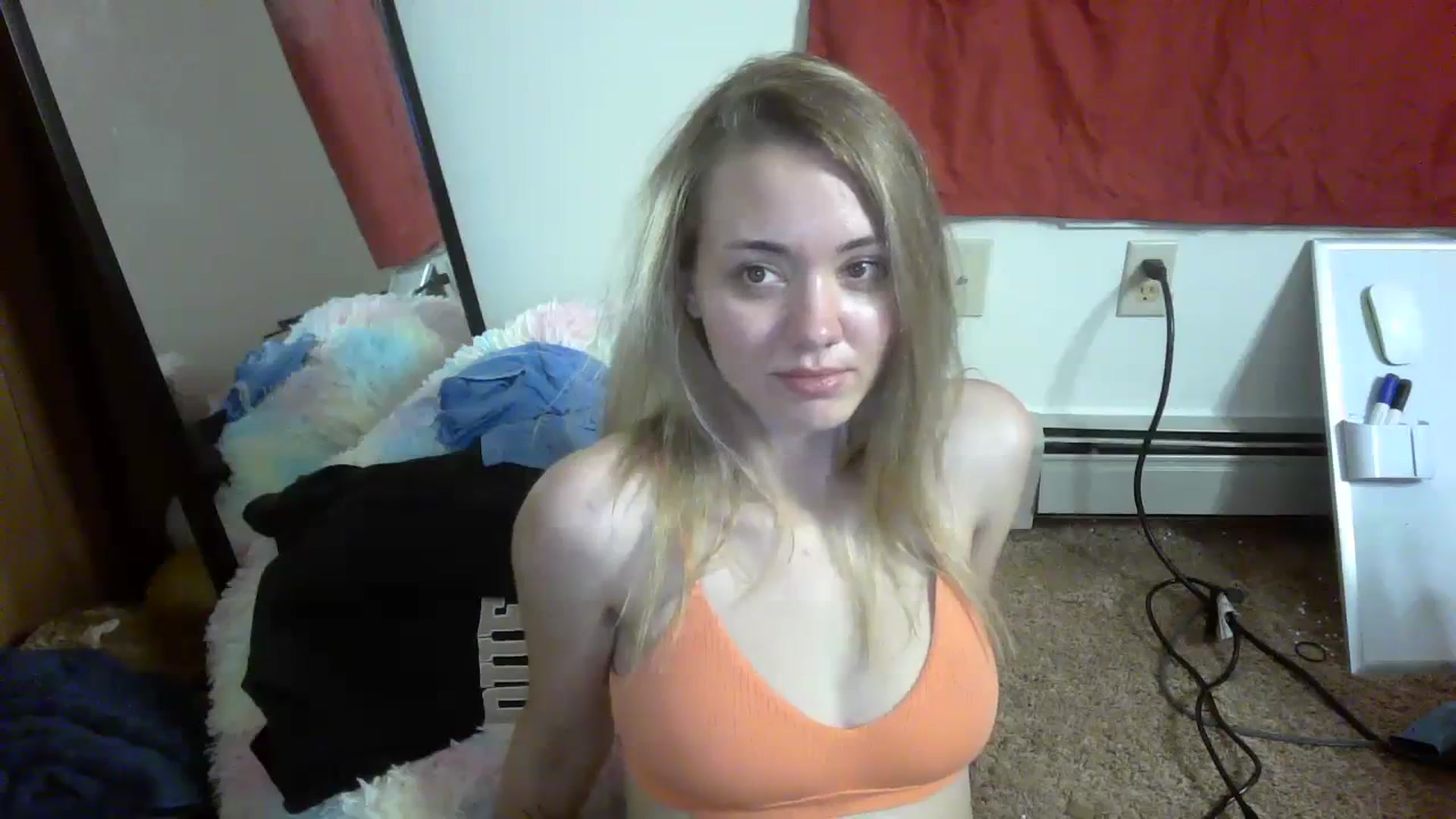 Gallery image thumbnail from Mandeigh's myfreecams stream on, 04/05/2024, 09:33 image 19 of 20