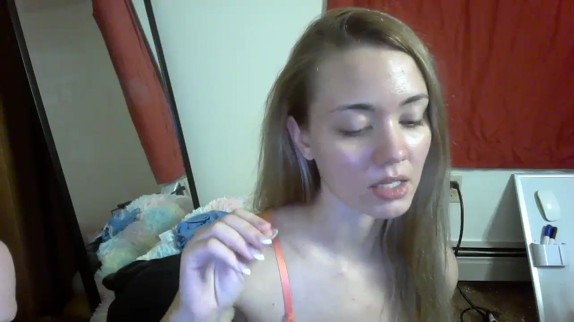 Gallery image thumbnail from Mandeigh's myfreecams stream on, 04/05/2024, 09:33 image 11 of 20