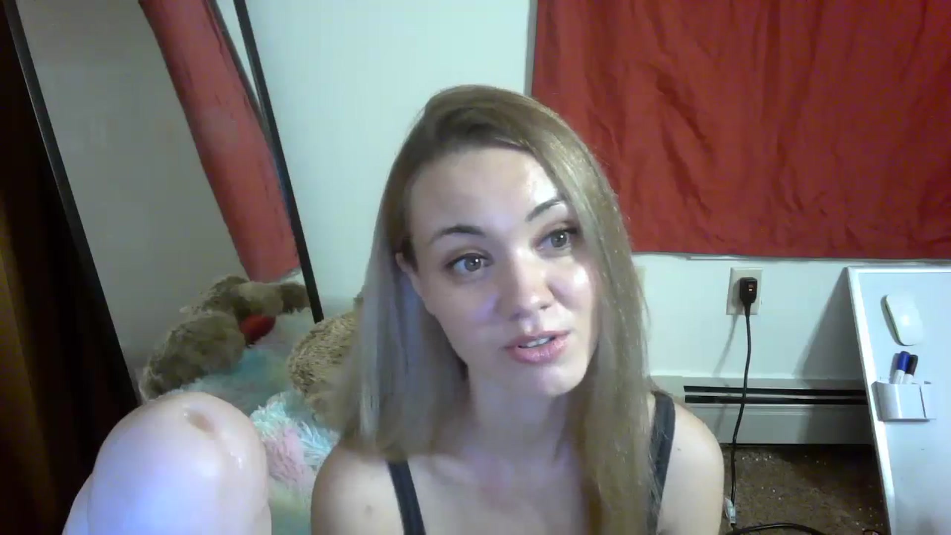 Gallery image thumbnail from Mandeigh's myfreecams stream on, 04/08/2024, 01:55 image 19 of 20