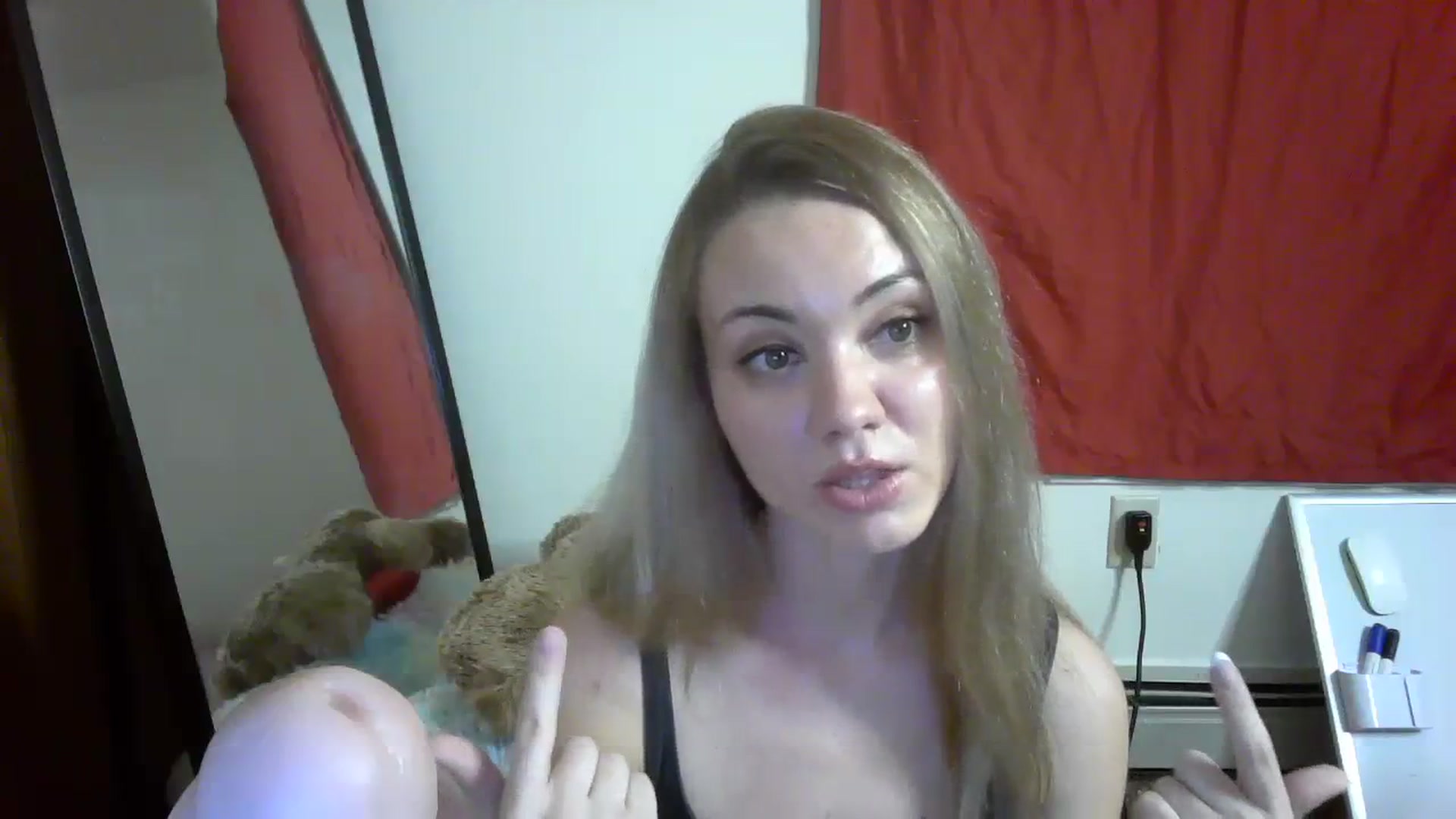 Gallery image thumbnail from Mandeigh's myfreecams stream on, 04/08/2024, 01:55 image 13 of 20