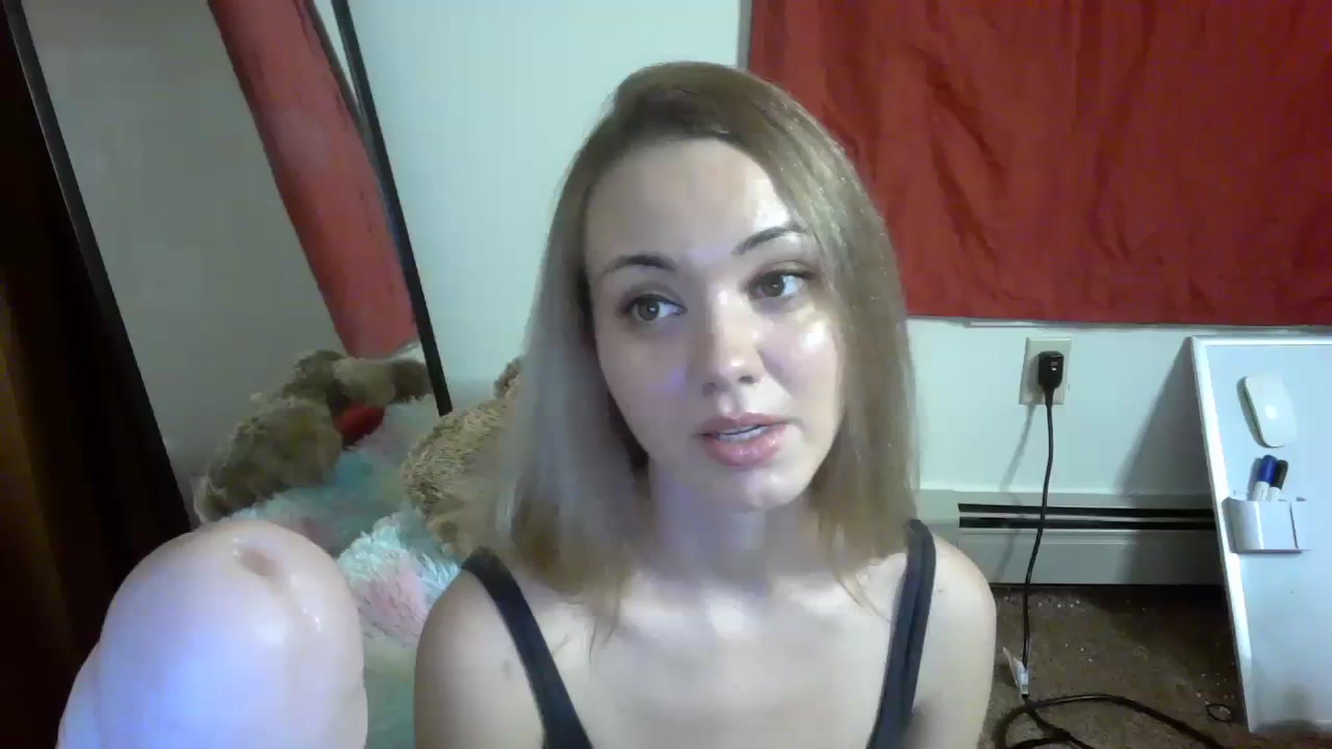 Gallery image thumbnail from Mandeigh's myfreecams stream on, 04/08/2024, 01:55 image 7 of 20