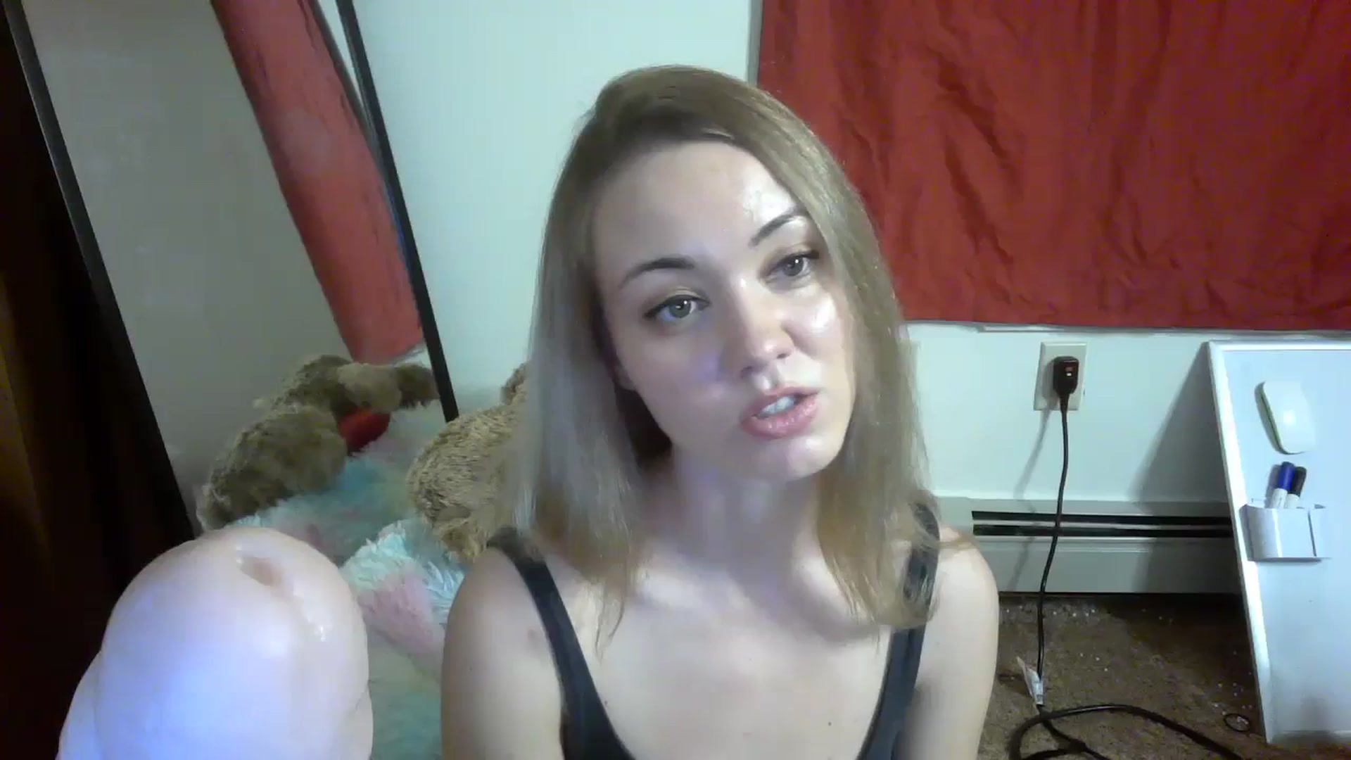 Gallery image thumbnail from Mandeigh's myfreecams stream on, 04/08/2024, 01:55 image 6 of 20