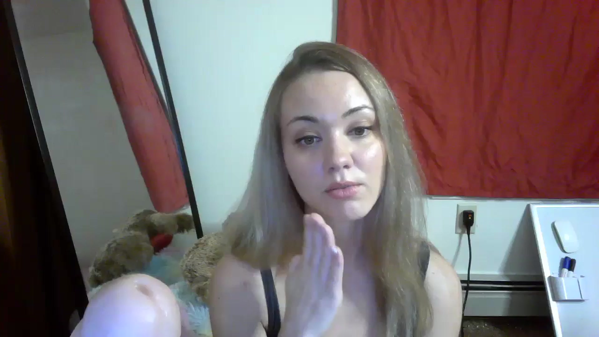 Gallery image thumbnail from Mandeigh's myfreecams stream on, 04/08/2024, 01:55 image 14 of 20