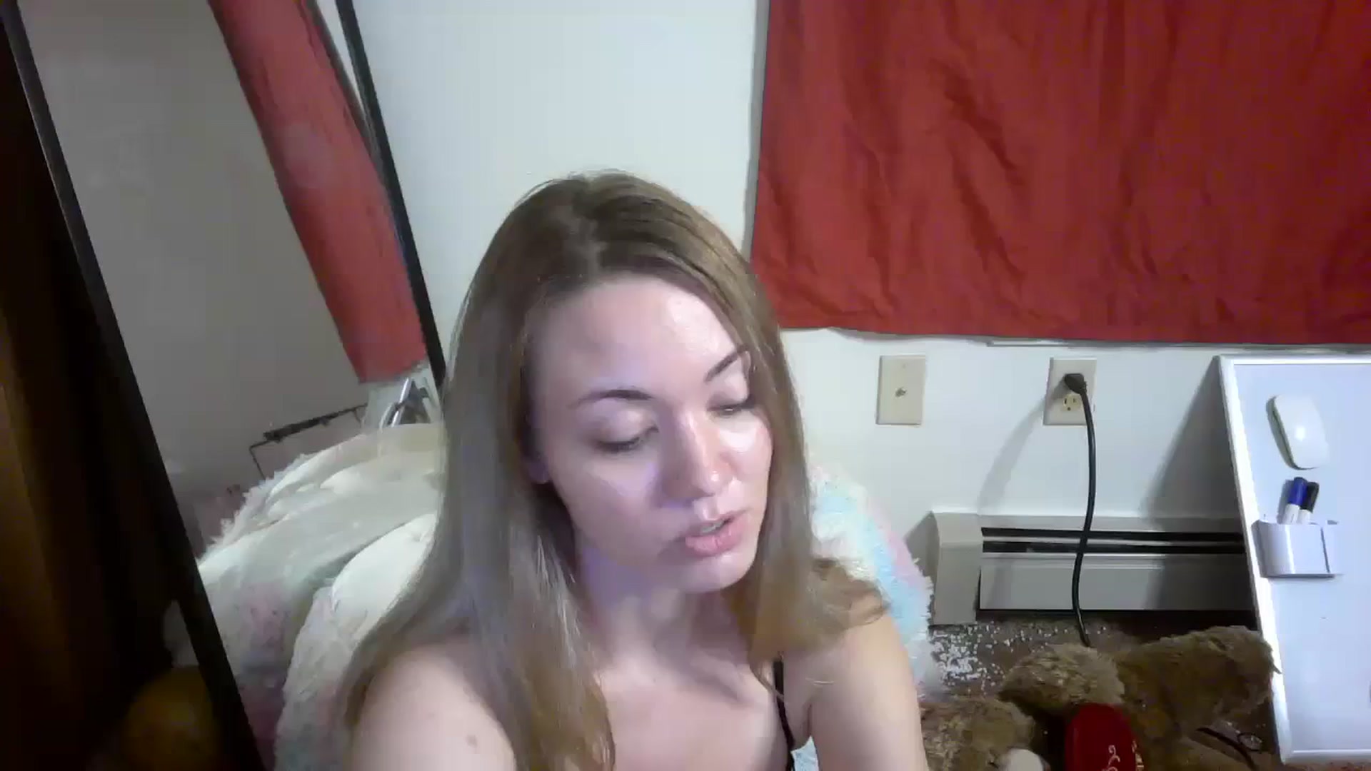 Gallery image thumbnail from Mandeigh's myfreecams stream on, 04/08/2024, 08:05 image 20 of 20