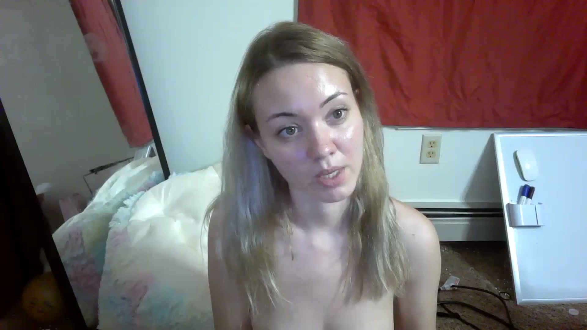 Gallery image thumbnail from Mandeigh's myfreecams stream on, 04/10/2024, 06:40 image 16 of 20