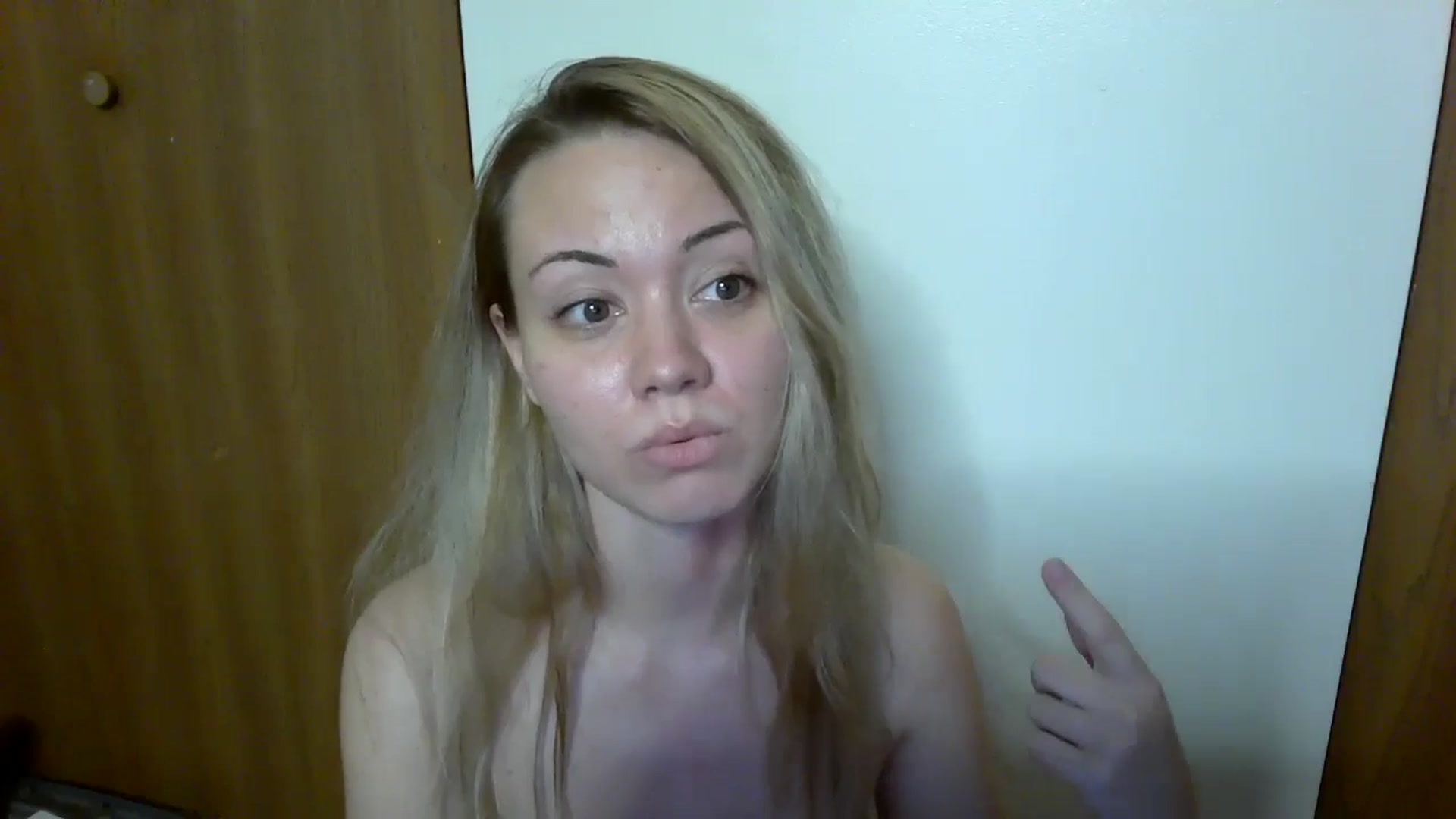 Gallery image thumbnail from Mandeigh's myfreecams stream on, 04/28/2024, 08:34 image 10 of 20