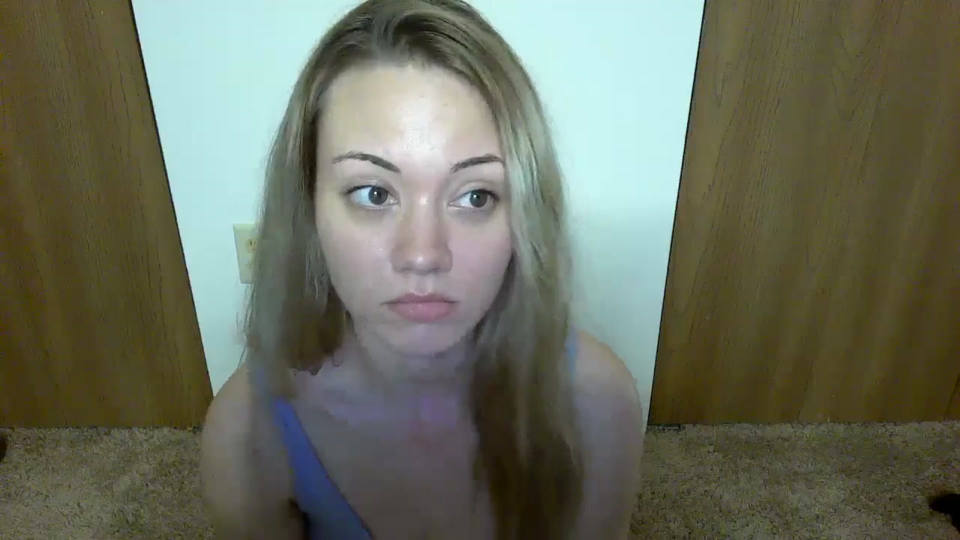 Gallery image thumbnail from Mandeigh's myfreecams stream on, 04/28/2024, 08:54 image 6 of 20