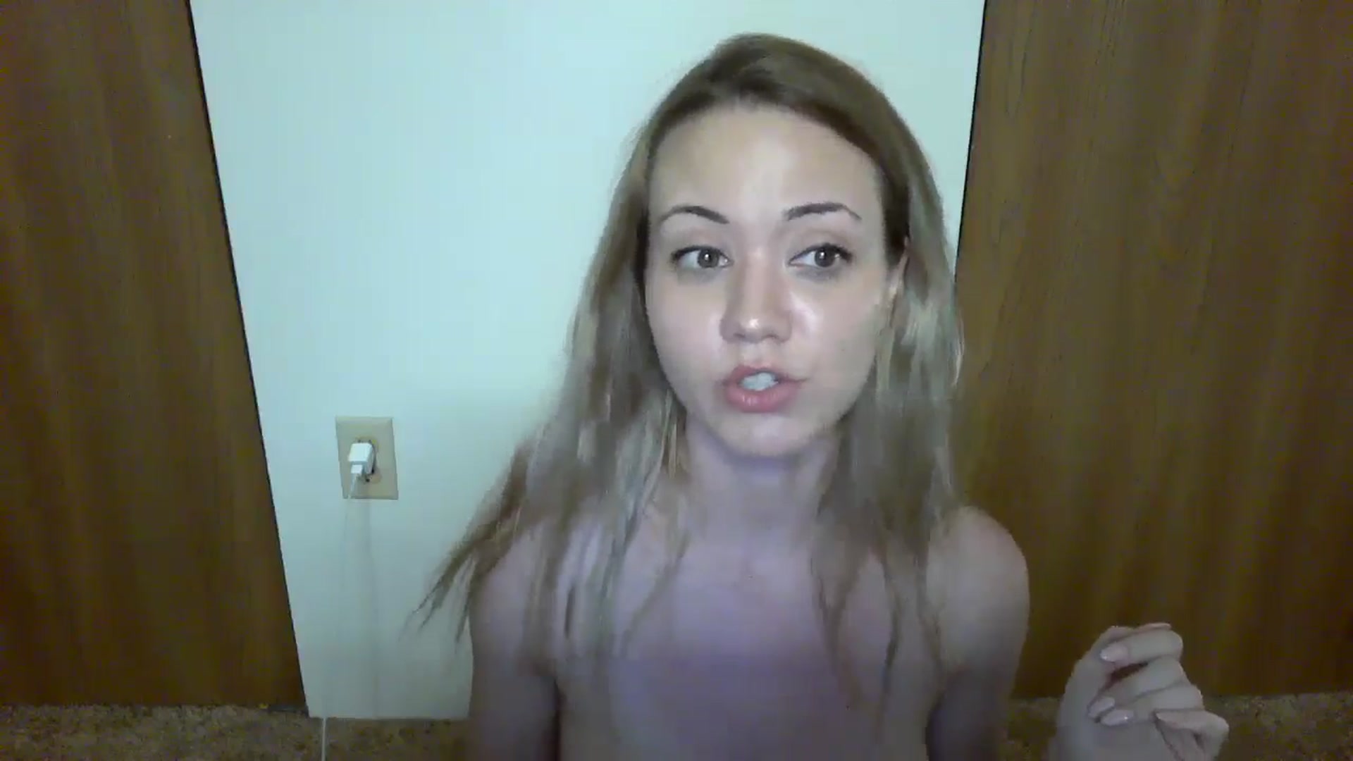 Gallery image thumbnail from Mandeigh's myfreecams stream on, 05/02/2024, 05:55 image 18 of 20