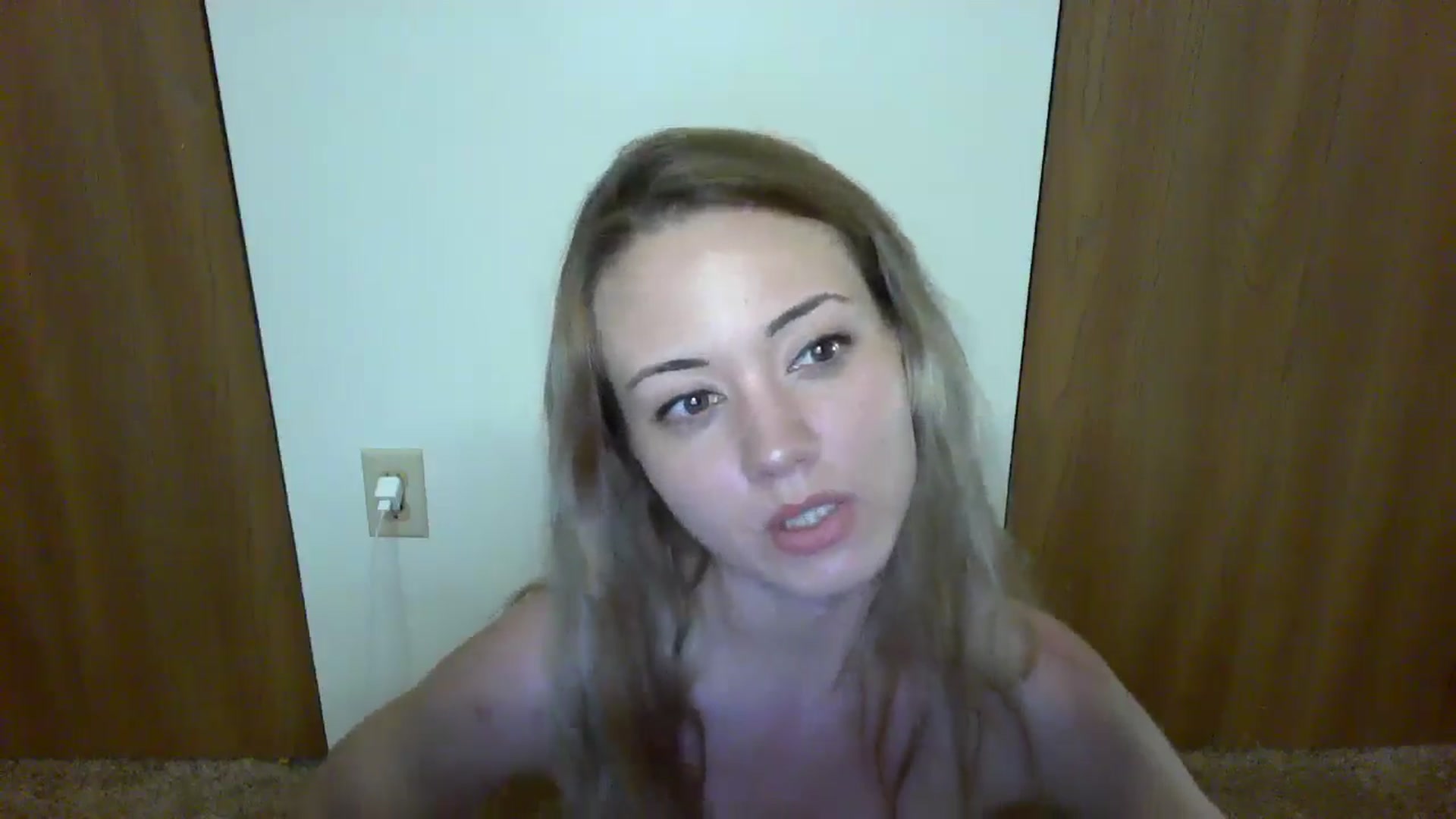 Gallery image thumbnail from Mandeigh's myfreecams stream on, 05/02/2024, 05:55 image 19 of 20