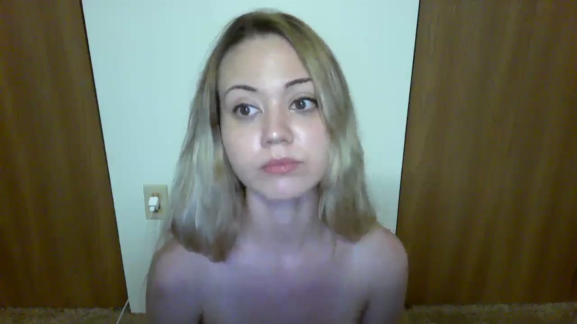 Gallery image thumbnail from Mandeigh's myfreecams stream on, 05/02/2024, 08:25 image 2 of 20