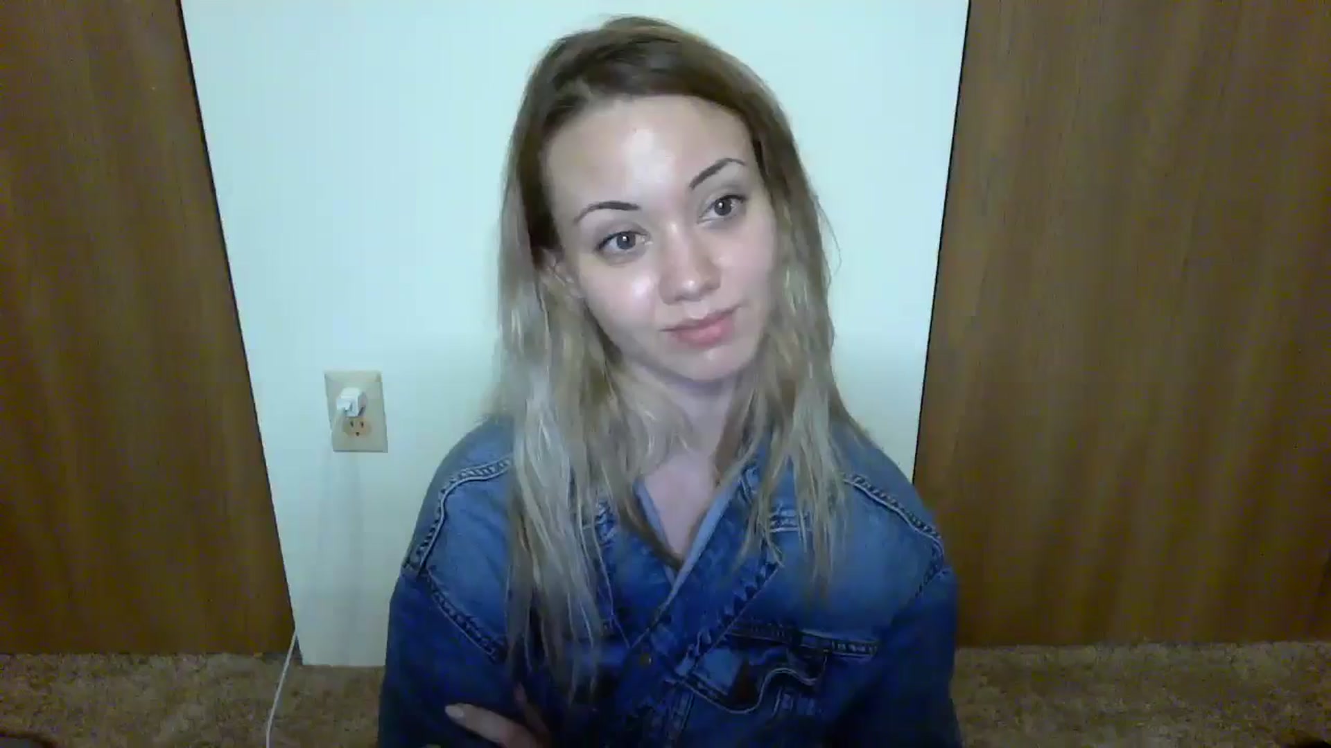 Gallery image thumbnail from Mandeigh's myfreecams stream on, 05/02/2024, 08:25 image 17 of 20