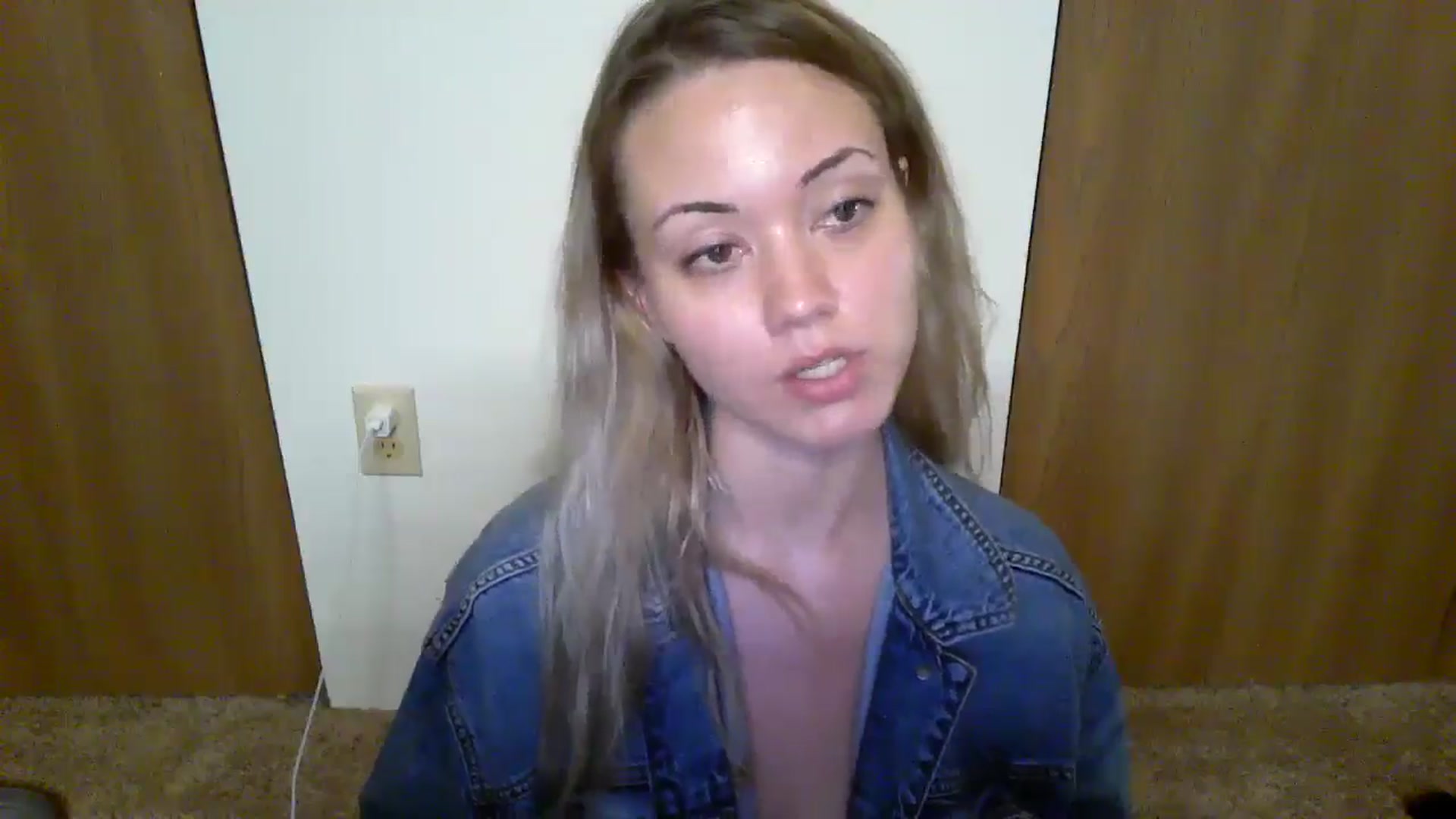 Gallery image thumbnail from Mandeigh's myfreecams stream on, 05/02/2024, 08:25 image 20 of 20