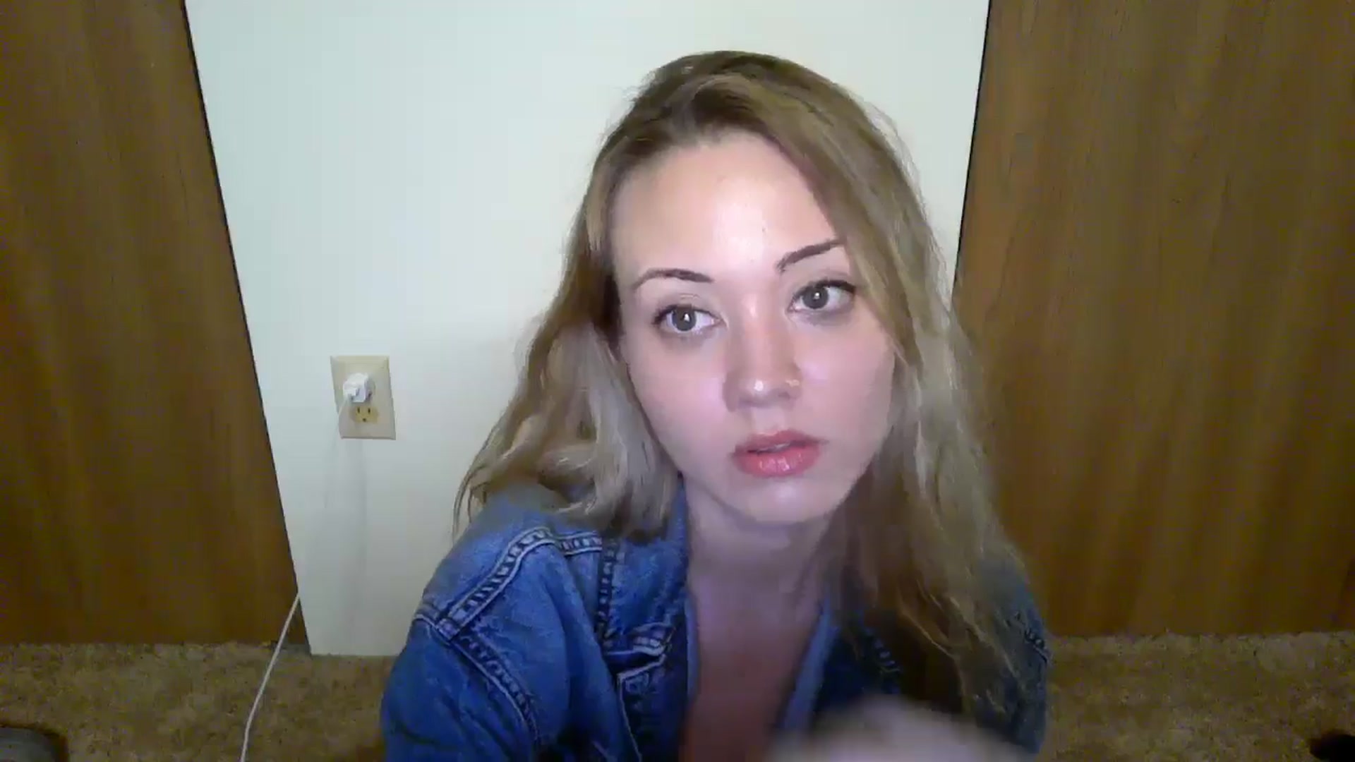Gallery image thumbnail from Mandeigh's myfreecams stream on, 05/02/2024, 08:25 image 3 of 20