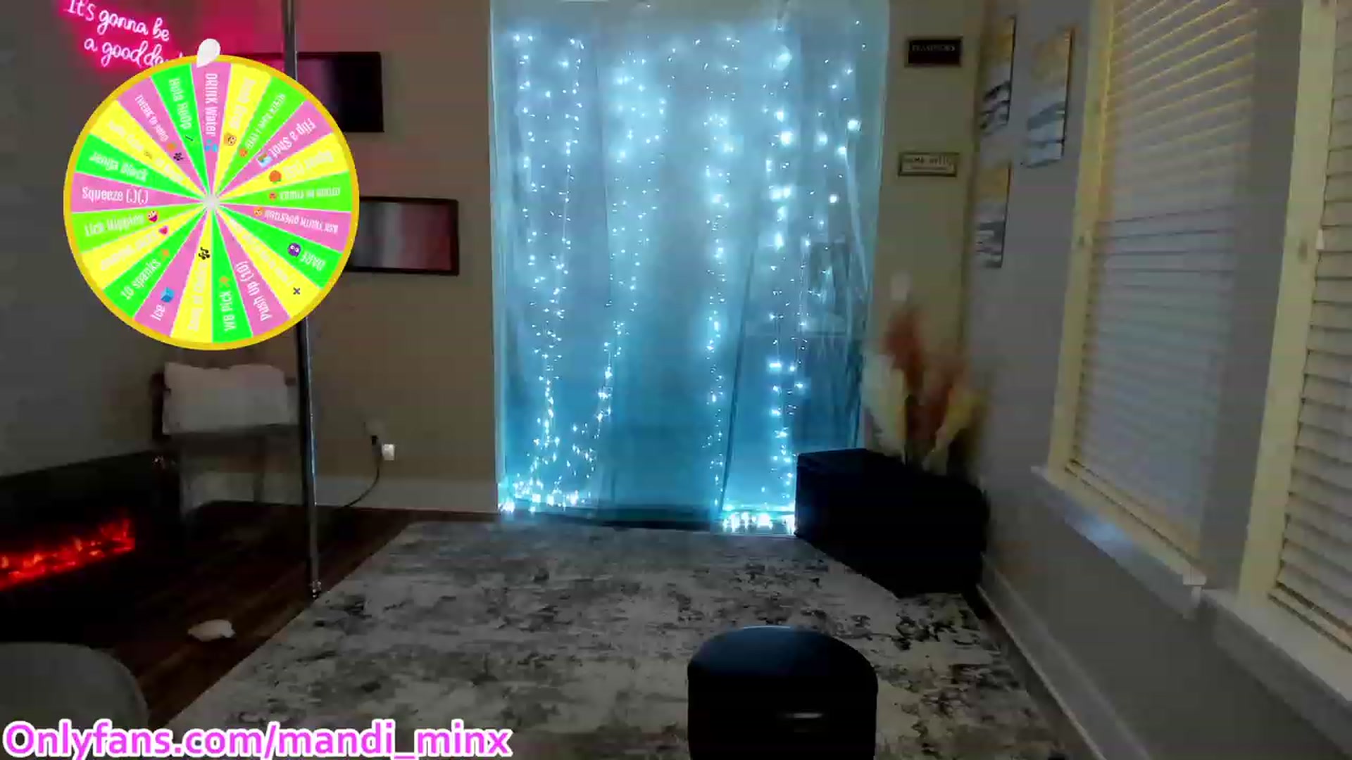 Gallery image thumbnail from Mandi_Minx's myfreecams stream on, 01/04/2024, 05:19 image 4 of 20